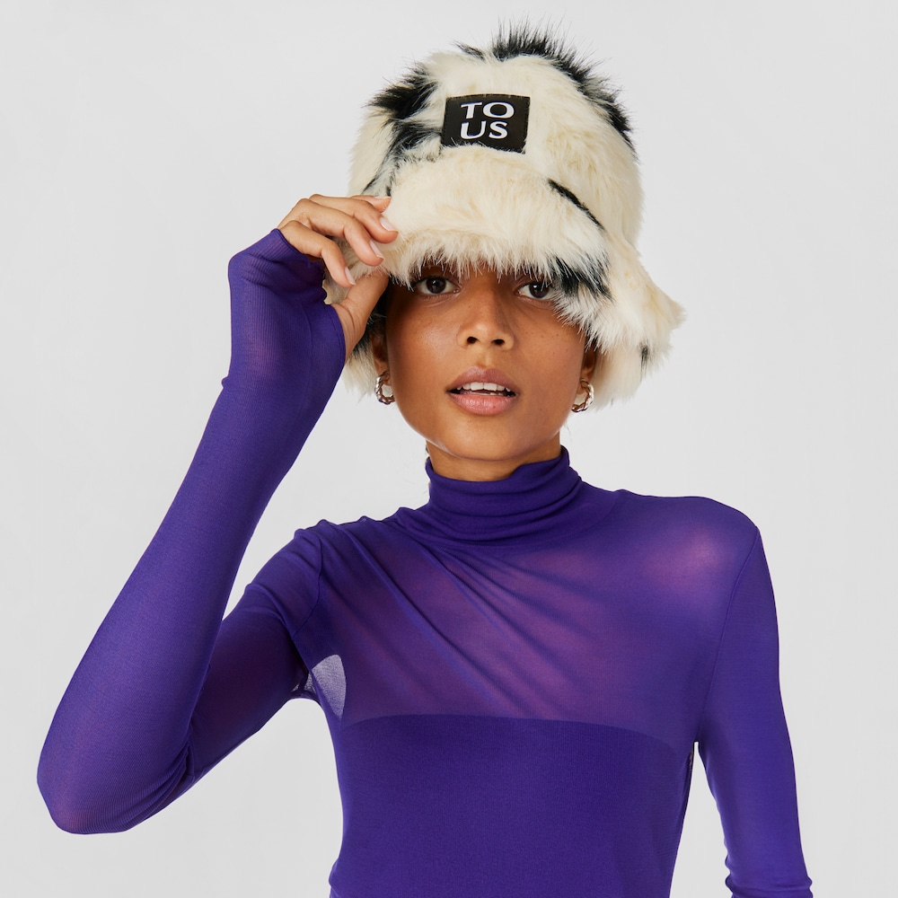 Black and white TOUS Pop Warm Bucket hat image number 2
