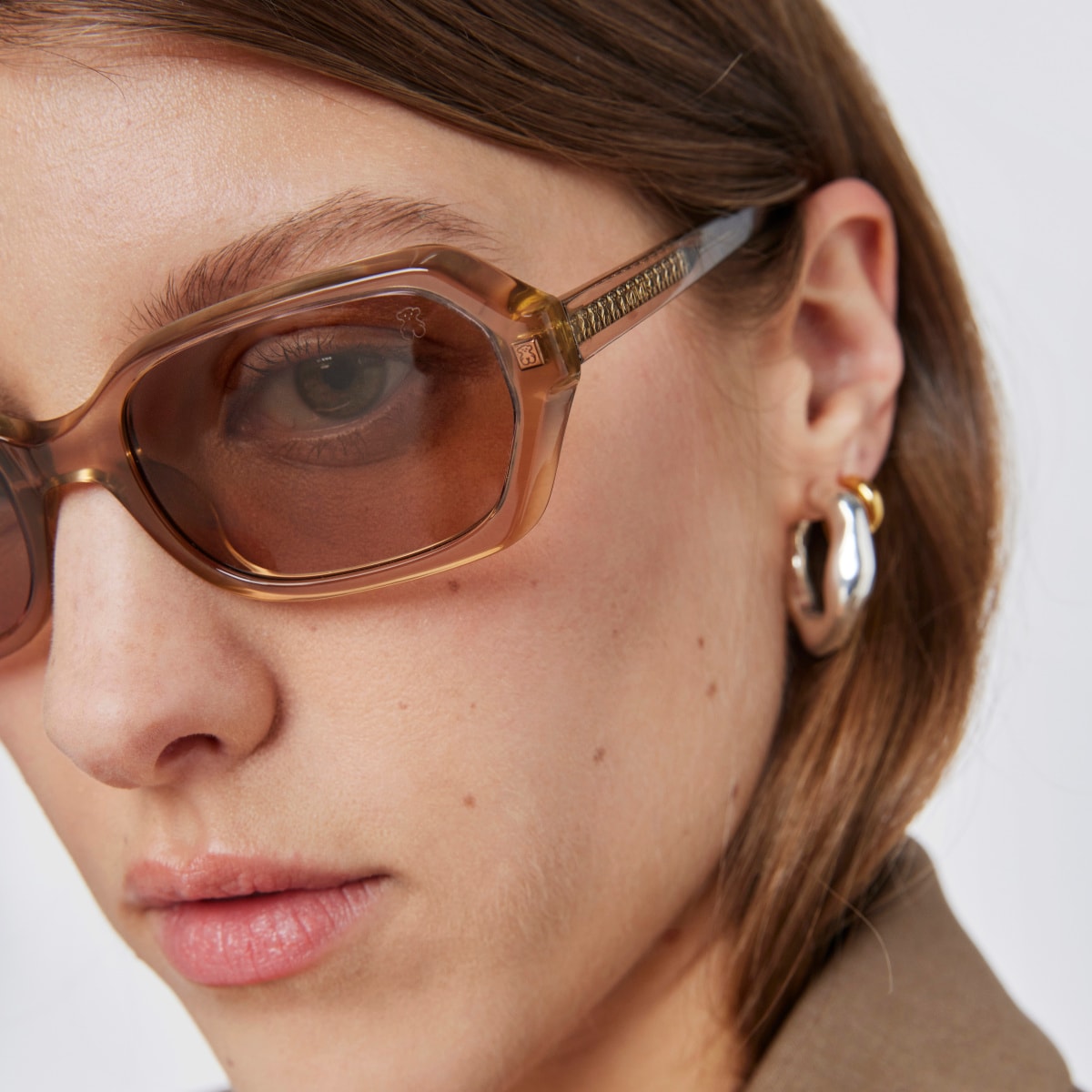 Beige Sunglasses Pale Oval