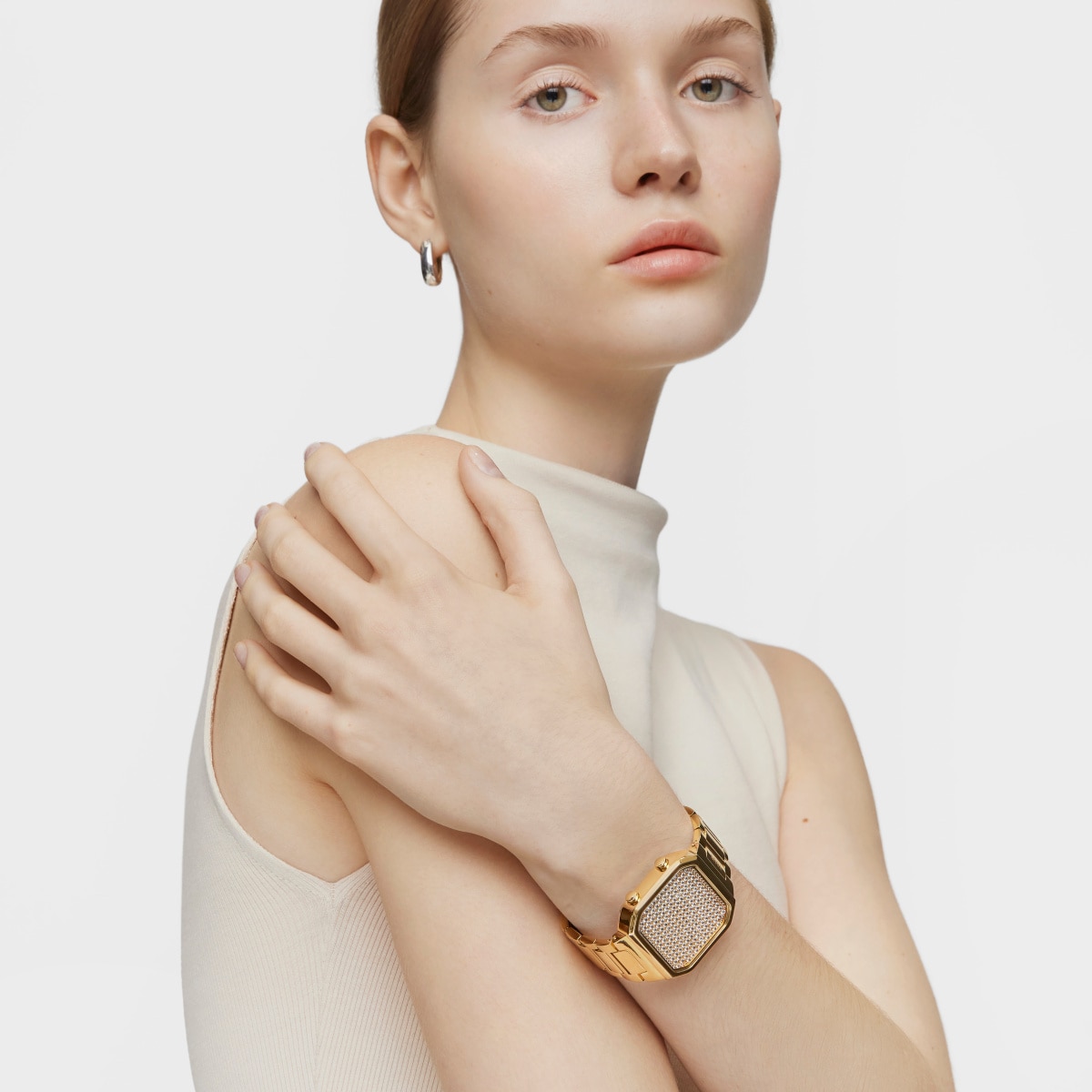 Reloj digital con brazalete de acero IPG dorado y caja con leds D-BEAR