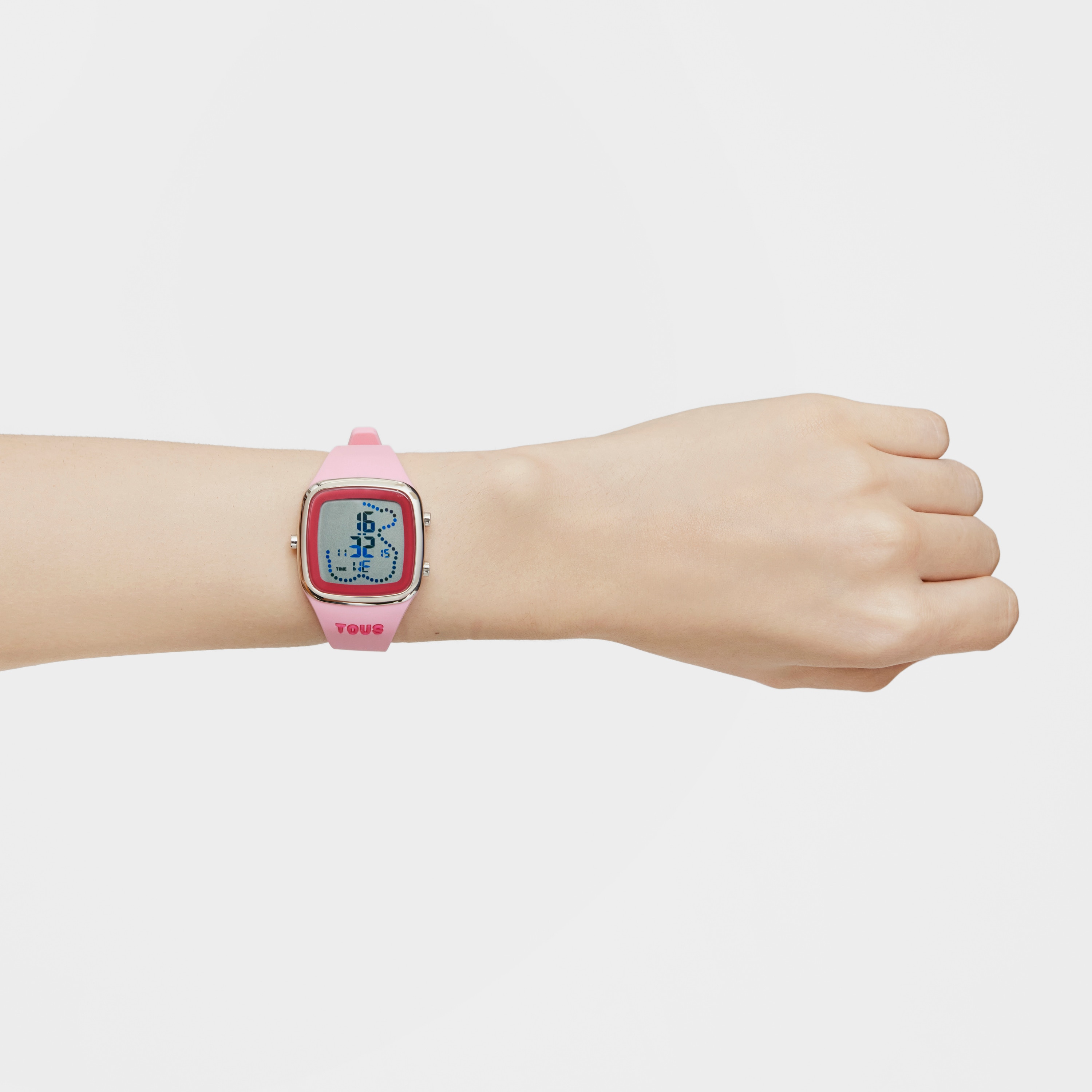Reloj digital con correa de silicona en color rosa y caja de acero TOUS B-Time