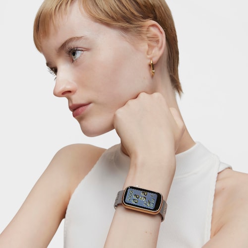 Smartwatch with steel bracelet and aluminum case in gold-colored IPG TOUS TOUS T-Band Mesh