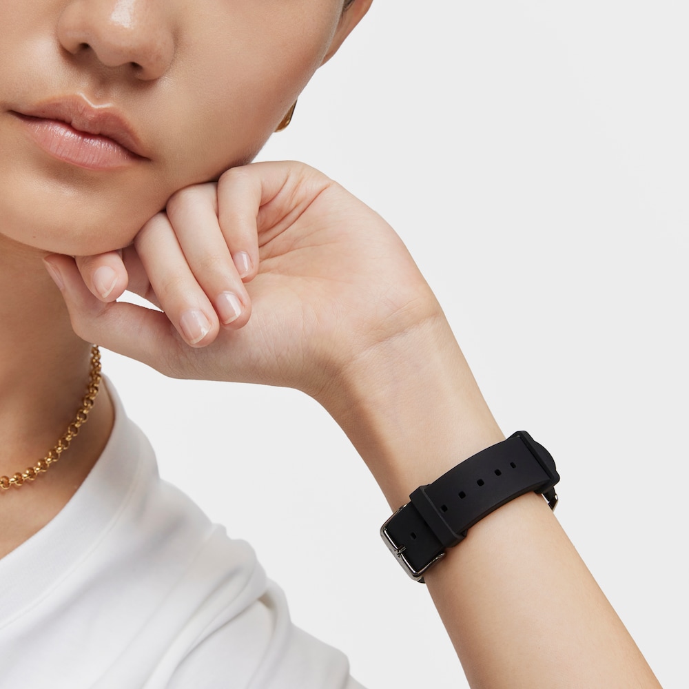 Analoguhr TOUS Now mit Armband aus schwarzem Silikon und Geh&auml;use aus goldfarbenem IP-Stahl