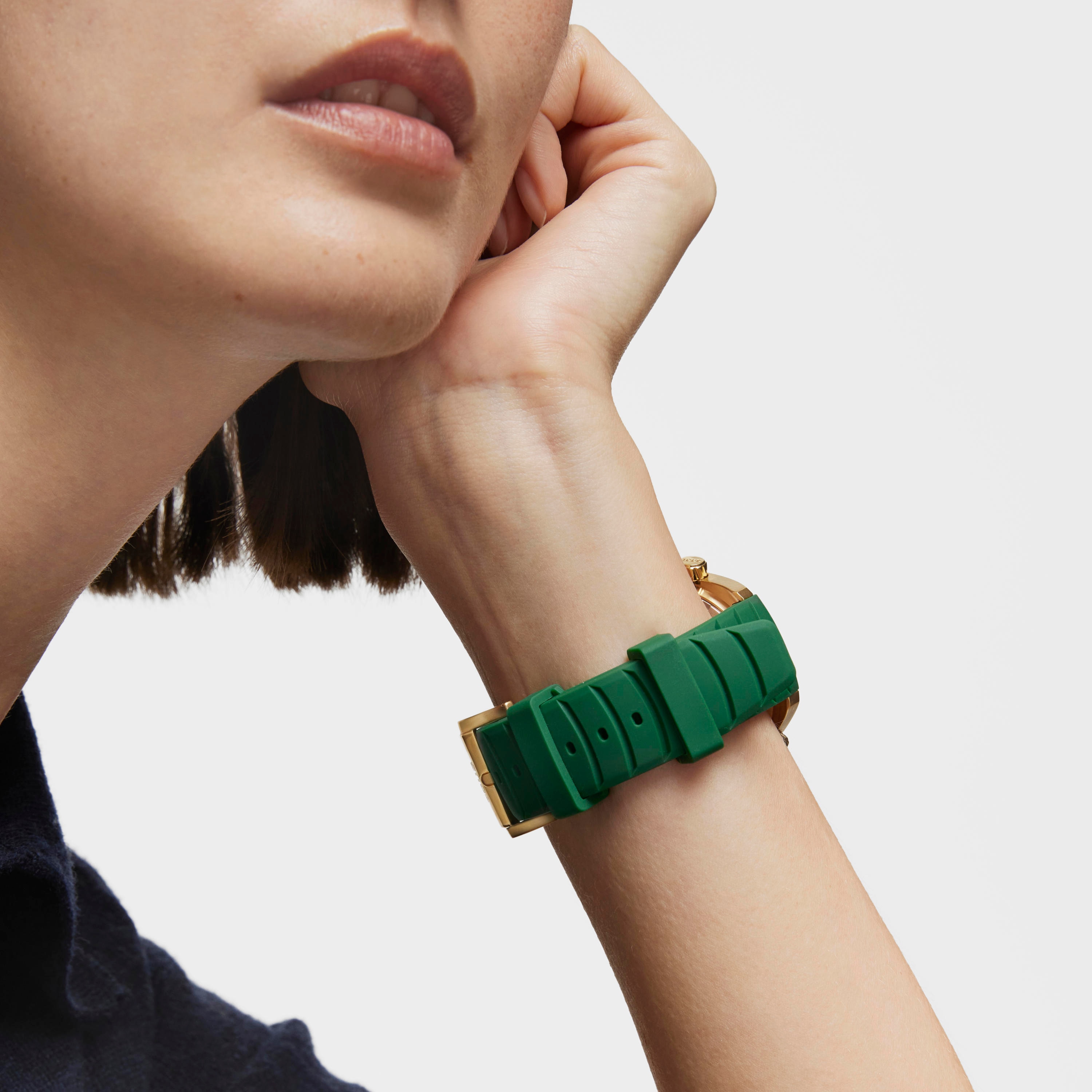 gmt automatic Watch with silicone strap