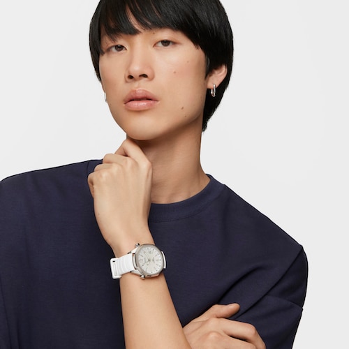 Reloj gmt automático con correa de silicona blanca, caja de acero y esfera de nácar TOUS Now