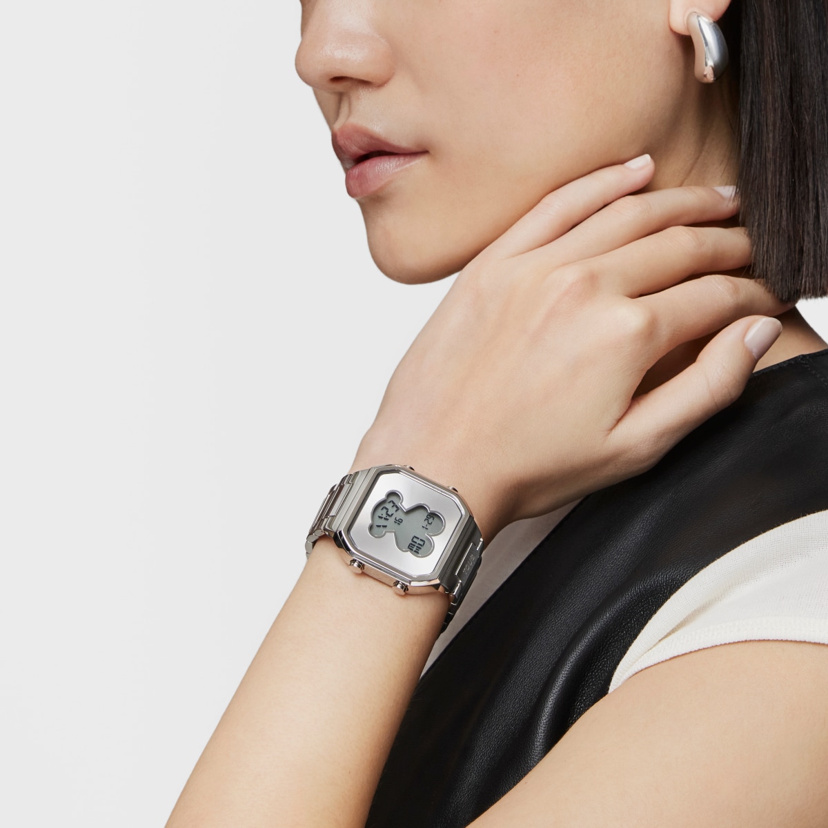 Reloj digital con brazalete de acero SS D-BEAR