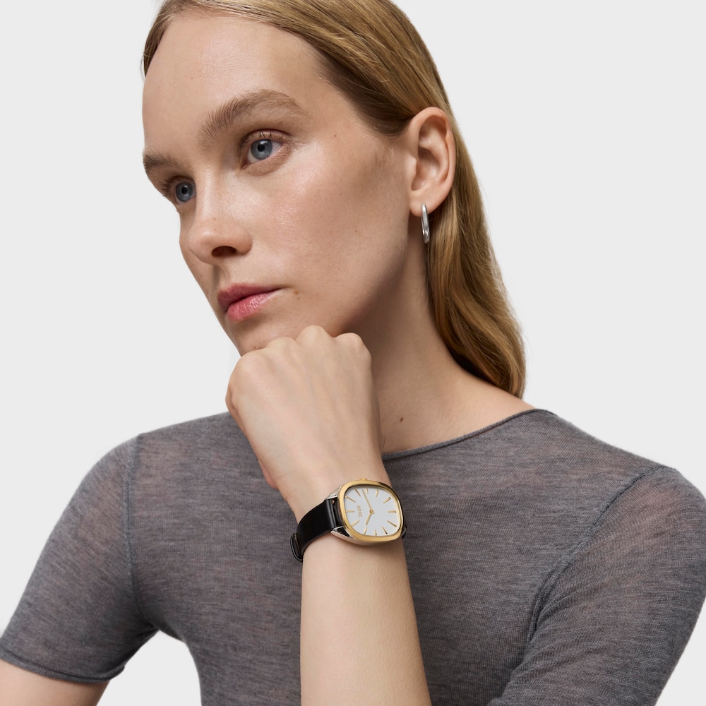 Analogowy zegarek ze złotej stali IPG z czarnym sk&oacute;rzanym paskiem Heritage