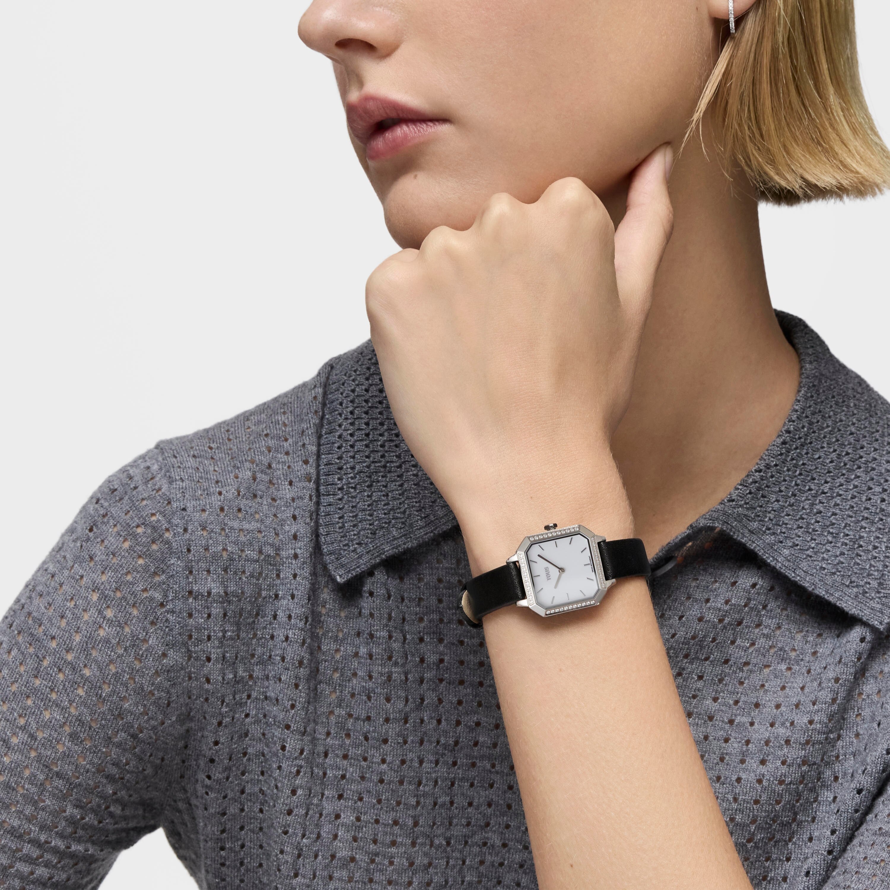 Swiss-movement analog steel watch with ct in diamonds and black leather strap Les Classiques