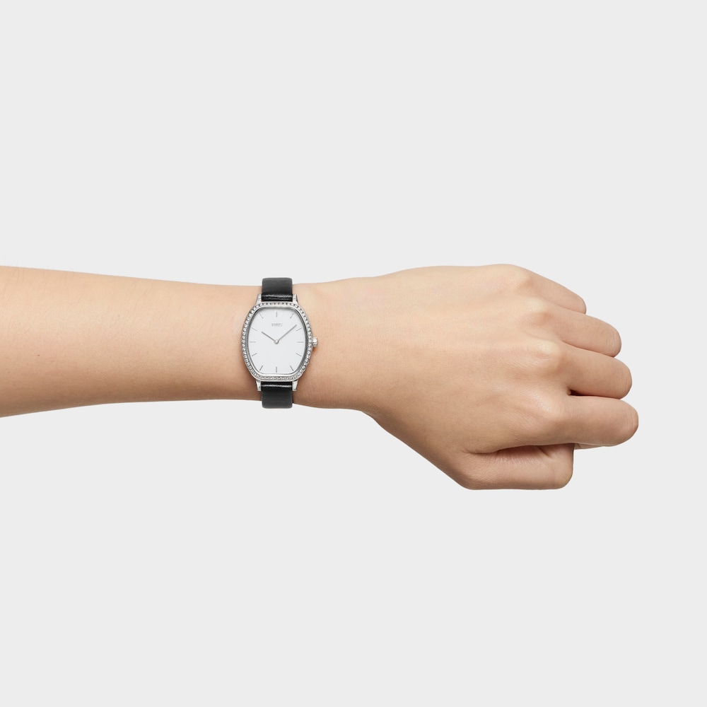 Reloj con movimiento suizo anal&oacute;gico de acero con 0,54 ct en diamantes y brazalete de piel negra Les Classiques