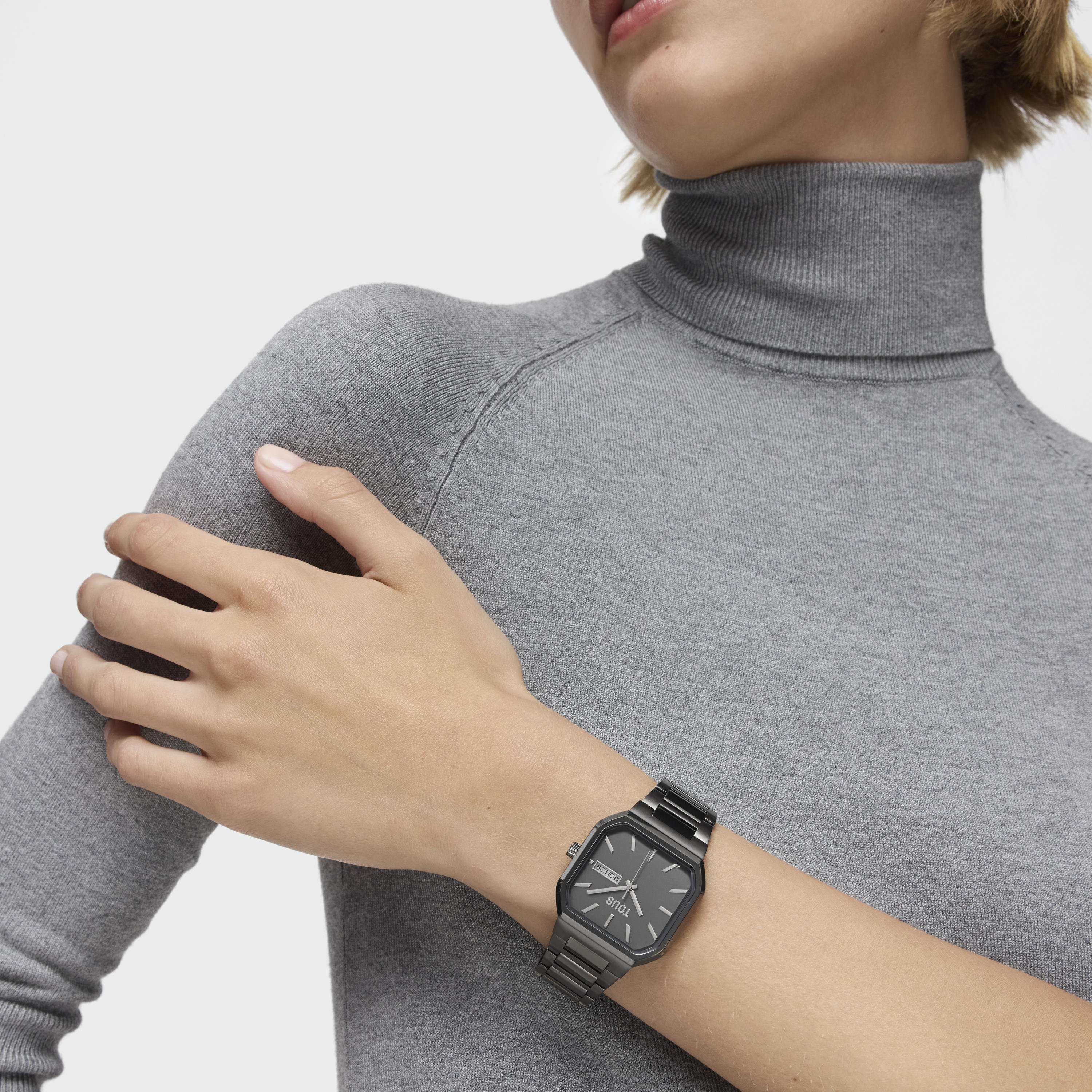 Analog Watch with black IP steel bracelet Lit