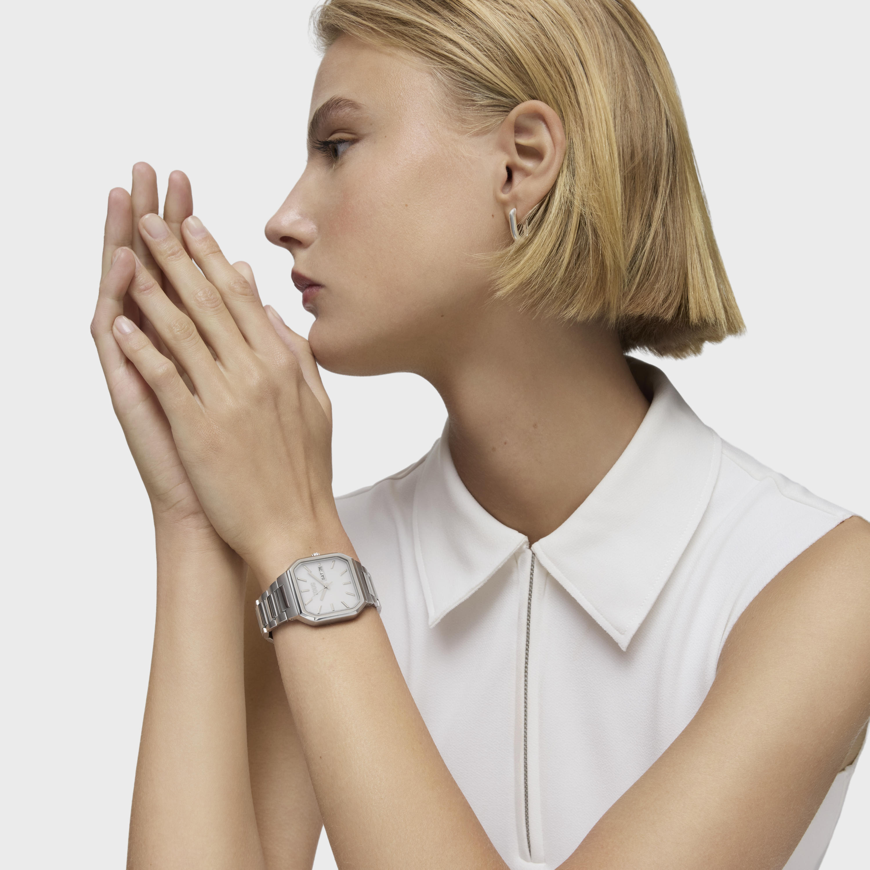 Analog Watch with aluminum bracelet Lit