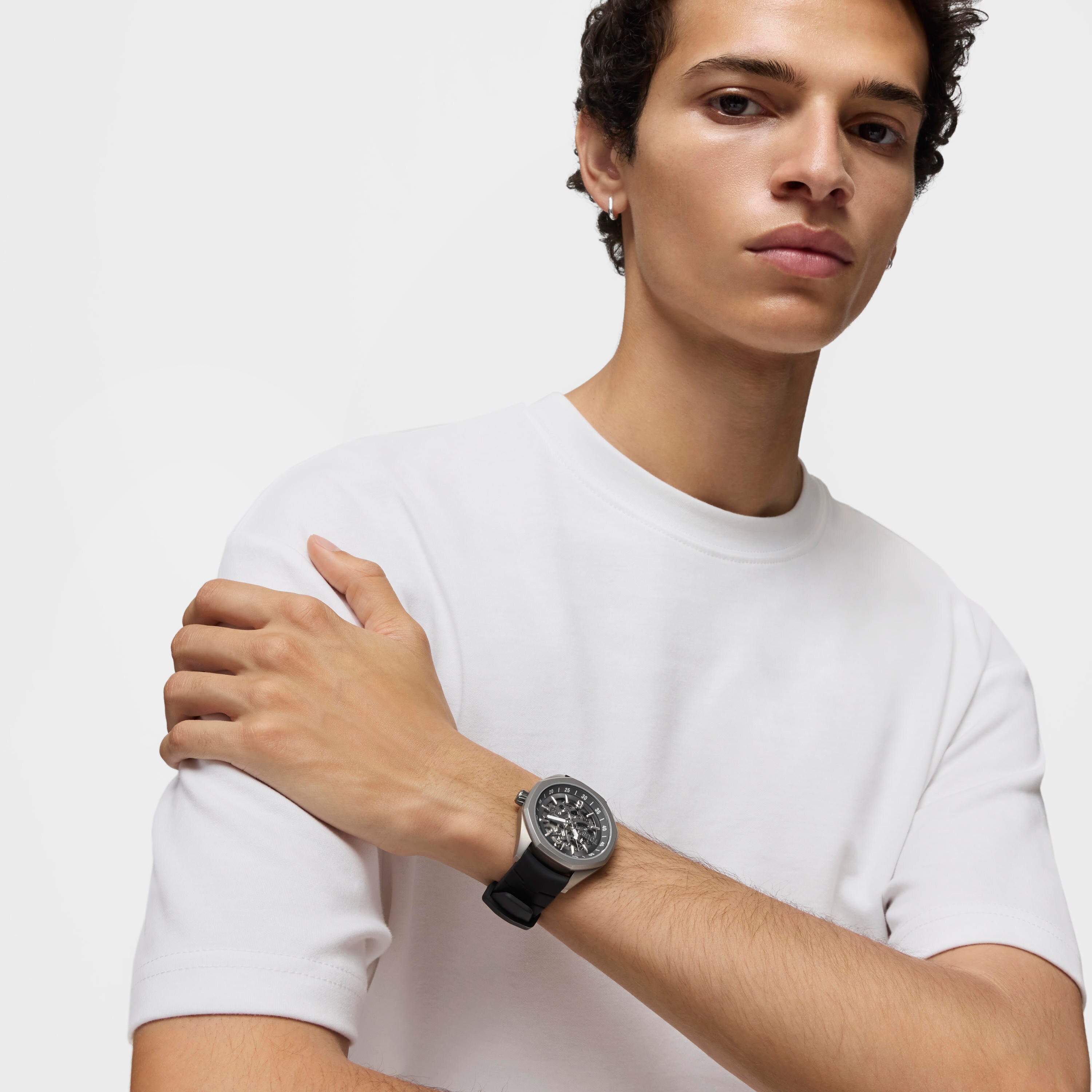 Automatic analog Watch with titanium case and black rubber bracelet TOUS Now