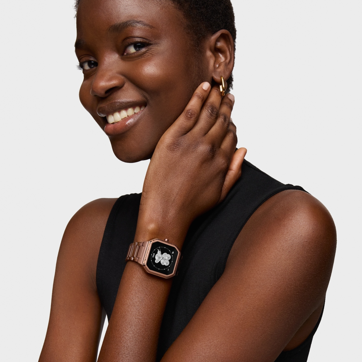Smartwatch with brown steel bracelet and zirconias B-Connect