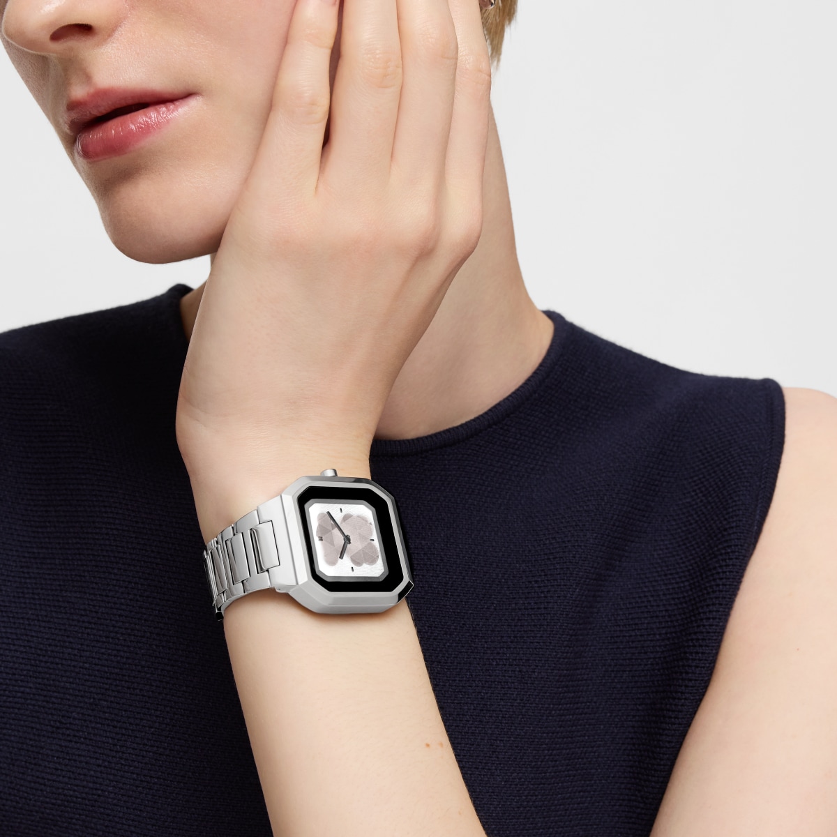 Smartwatch with steel bracelet B-Connect
