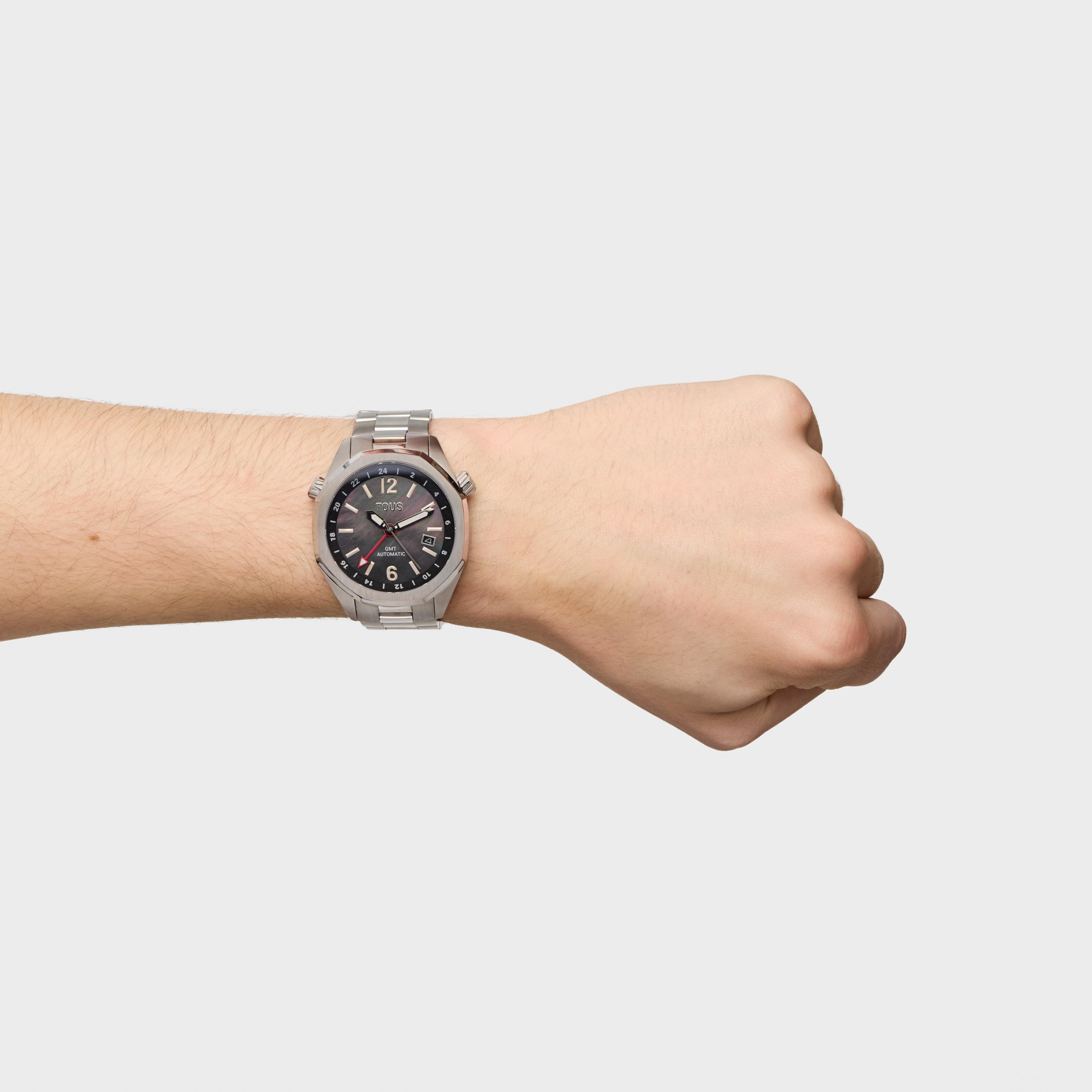 Reloj gmt automático con esfera de nácar gris y brazalete de eslabones de acero Tous Now