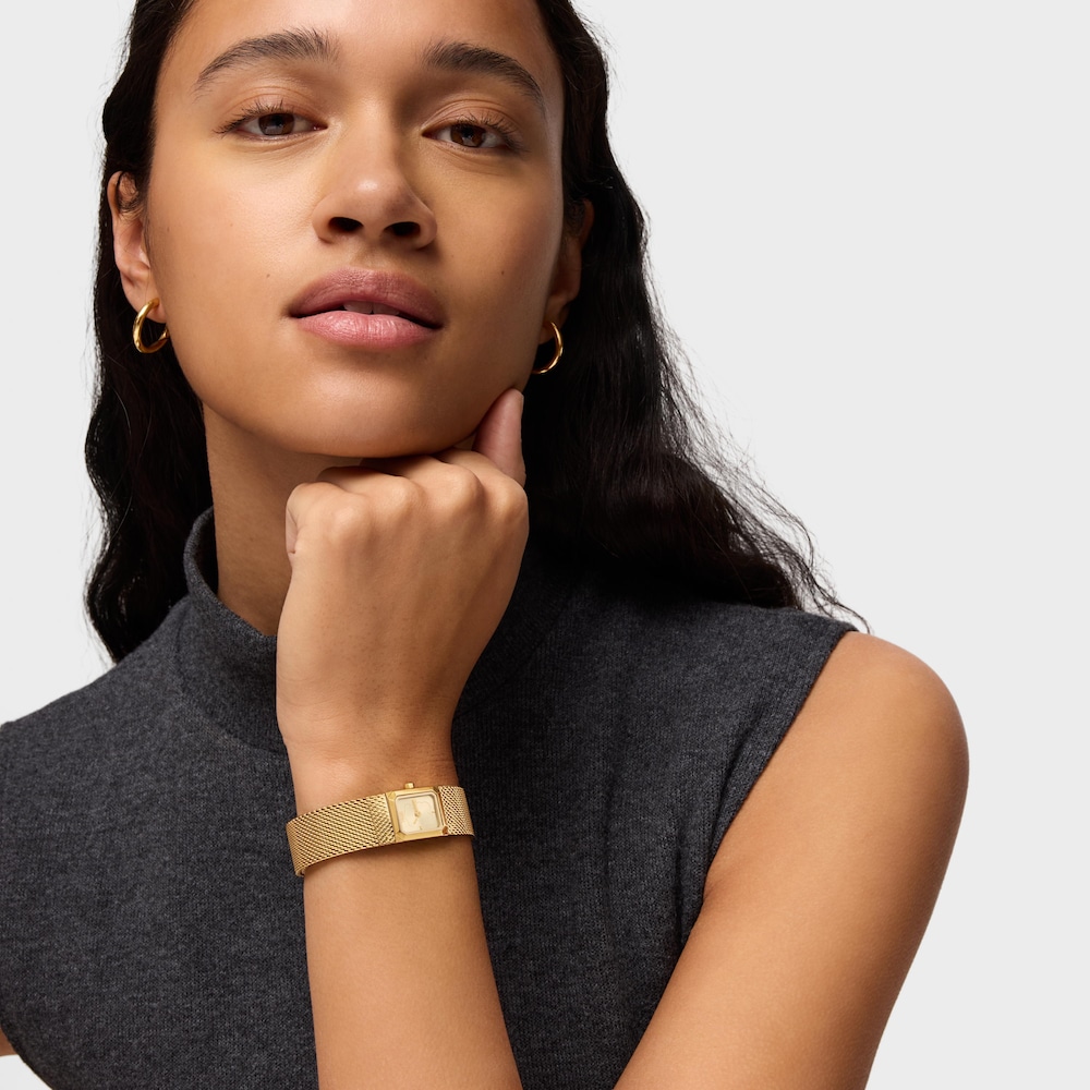 Anal&oacute;gov&eacute; Hodinky s&nbsp;oceľov&yacute;m n&aacute;ramkom z&nbsp;mil&aacute;nskej sieťoviny zlatej farby Mini Mesh