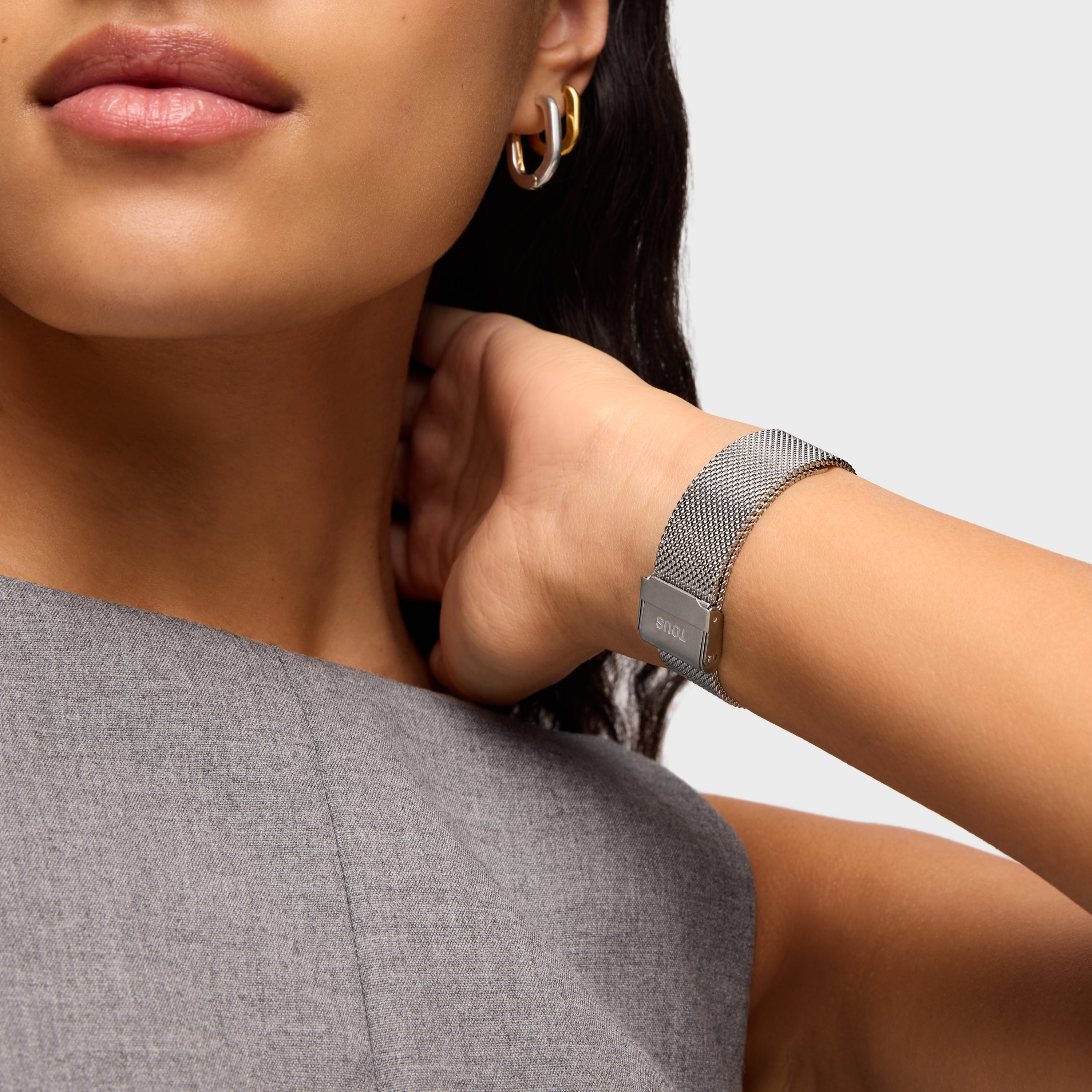 Reloj analógico con brazalete de malla milanesa de acero y acero dorado Mini Mesh