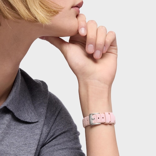 Reloj analógico con correa de caucho en color rosa TOUS Now KDT