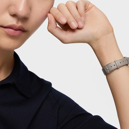 Reloj analógico con brazalete de piel gris, acero rosado y esfera de nácar Epic Icon