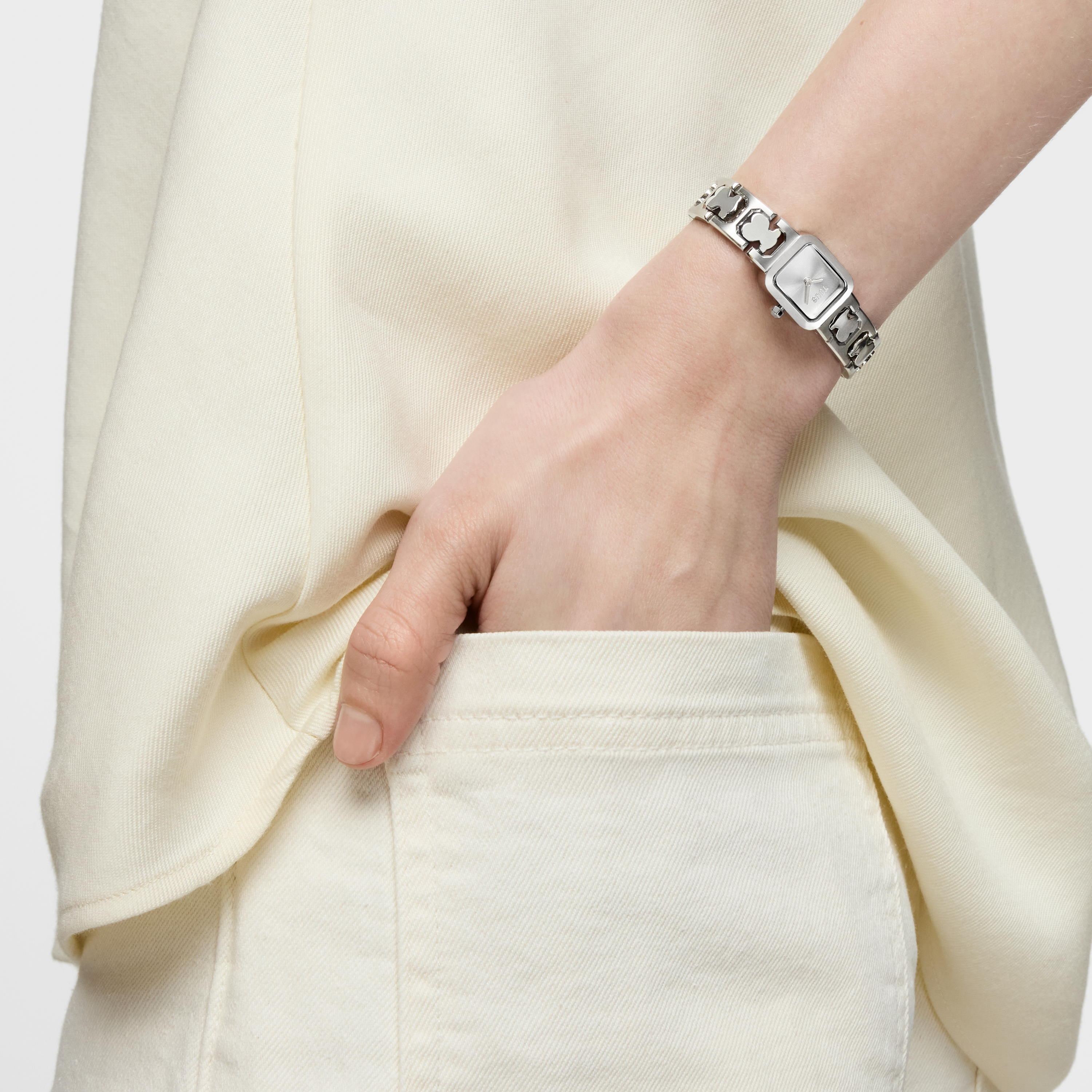 Analog watch with steel bracelet Icon Time