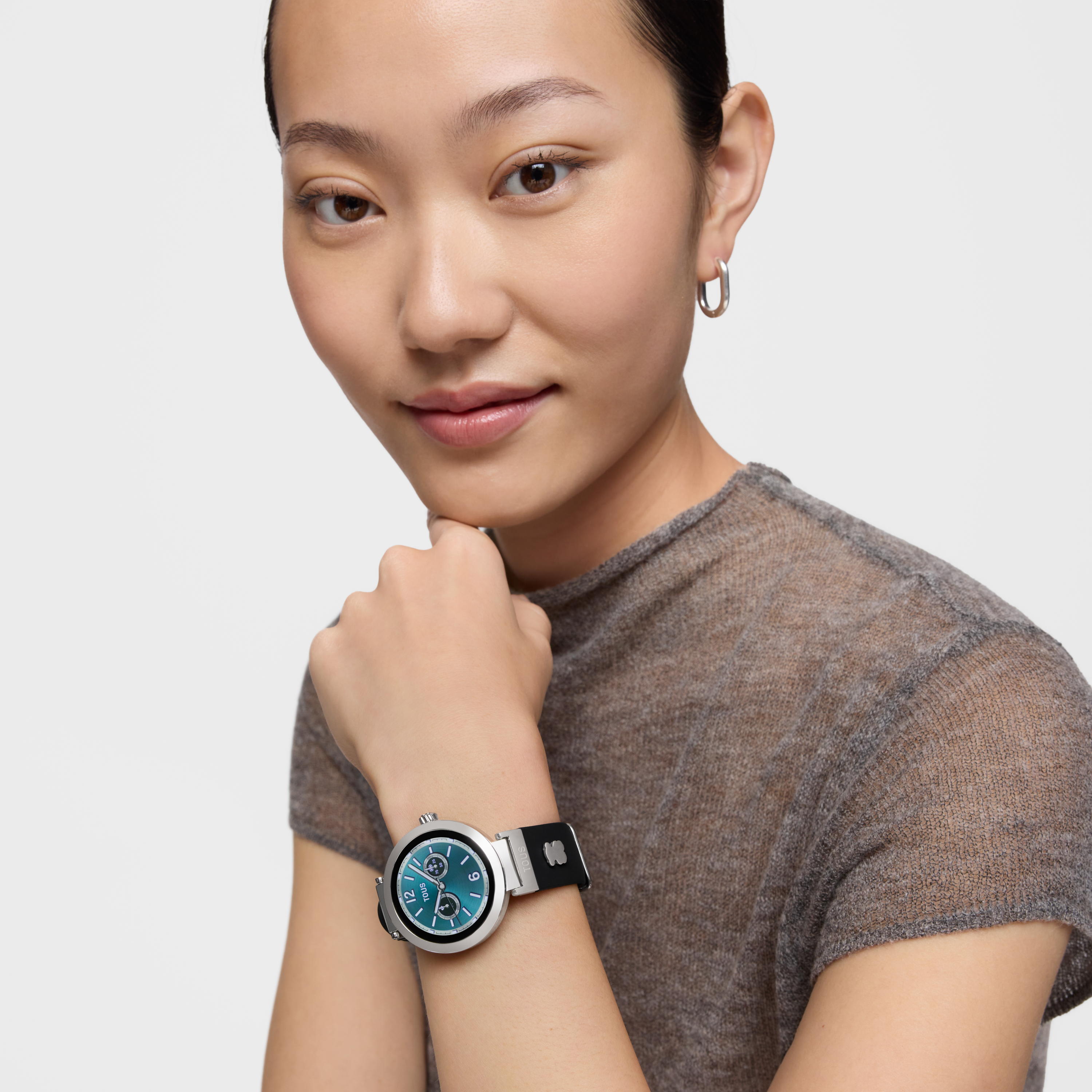 Smartwatch with black strap and steel motifs TOUS S-CONNECT CHARMS