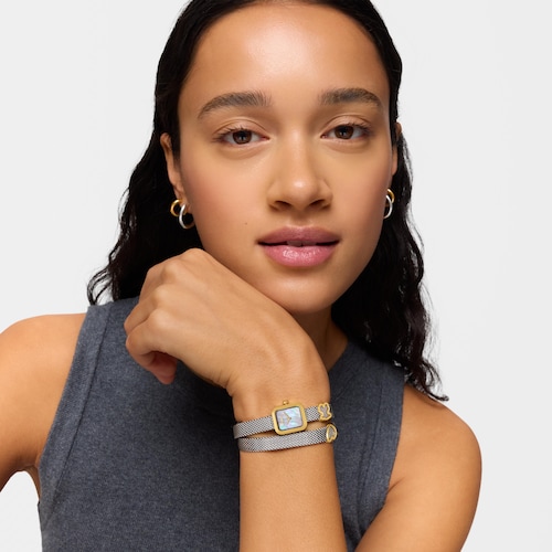 Orologio analogico con bracciale in acciaio, motivo in acciaio color oro e quadrante in madreperla TOUS ICON TIME EMBRACED