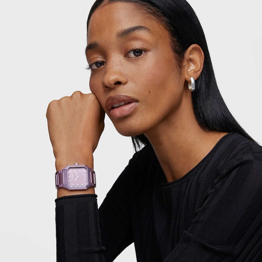 Reloj anal&oacute;gico con brazalete de aluminio rosa Karat Squared