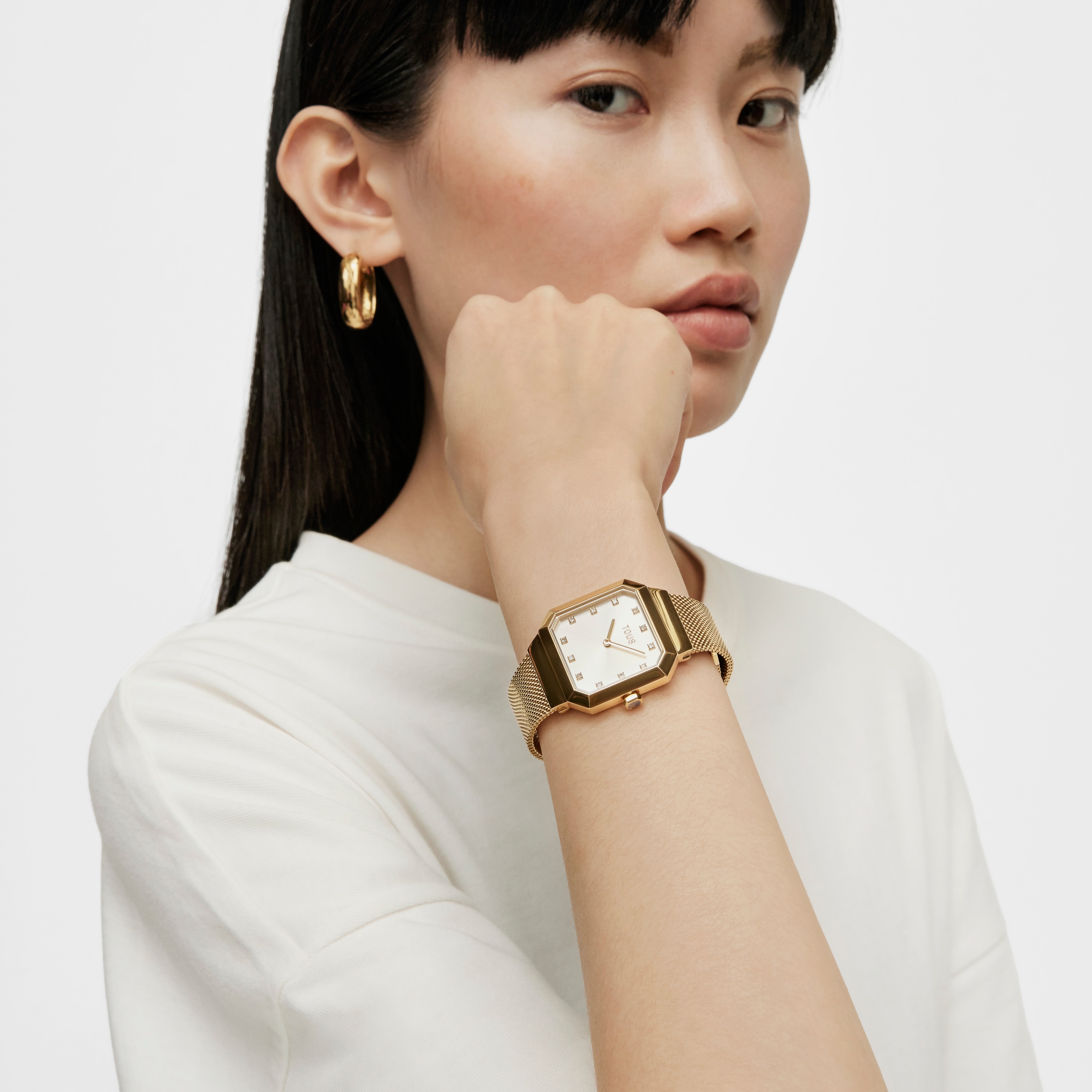 Reloj analógico con brazalete de acero IPG dorado Karat Squared