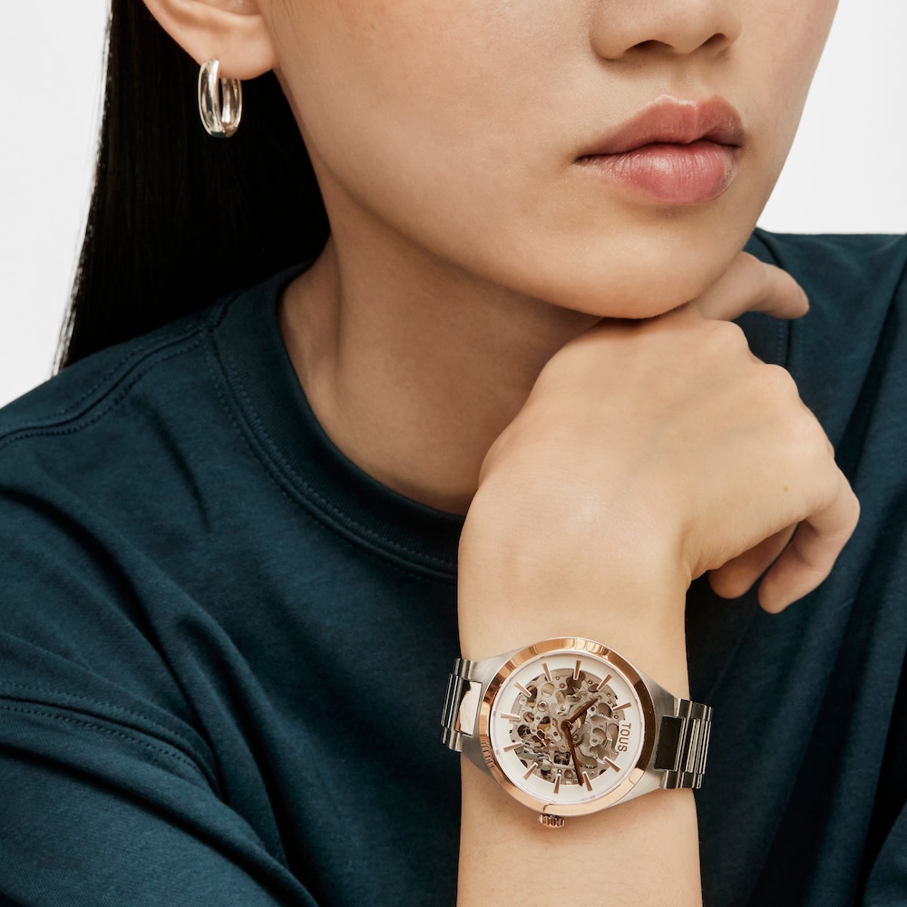 Analogov&eacute; hodinky Karat Round s&nbsp;řem&iacute;nkem z&nbsp;oceli IPRG v&nbsp;růžov&eacute; barvě