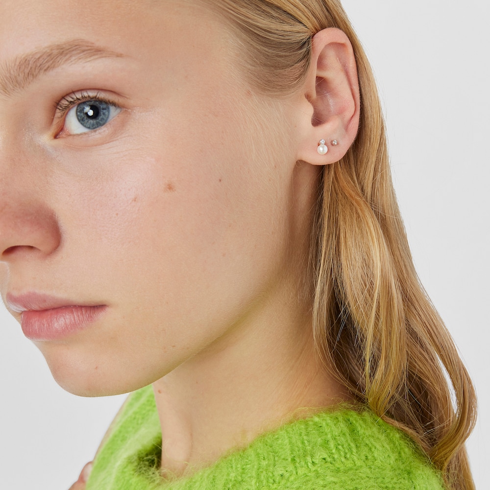 Pendientes de oro blanco 18K, diamantes y perlas cultivadas Basics