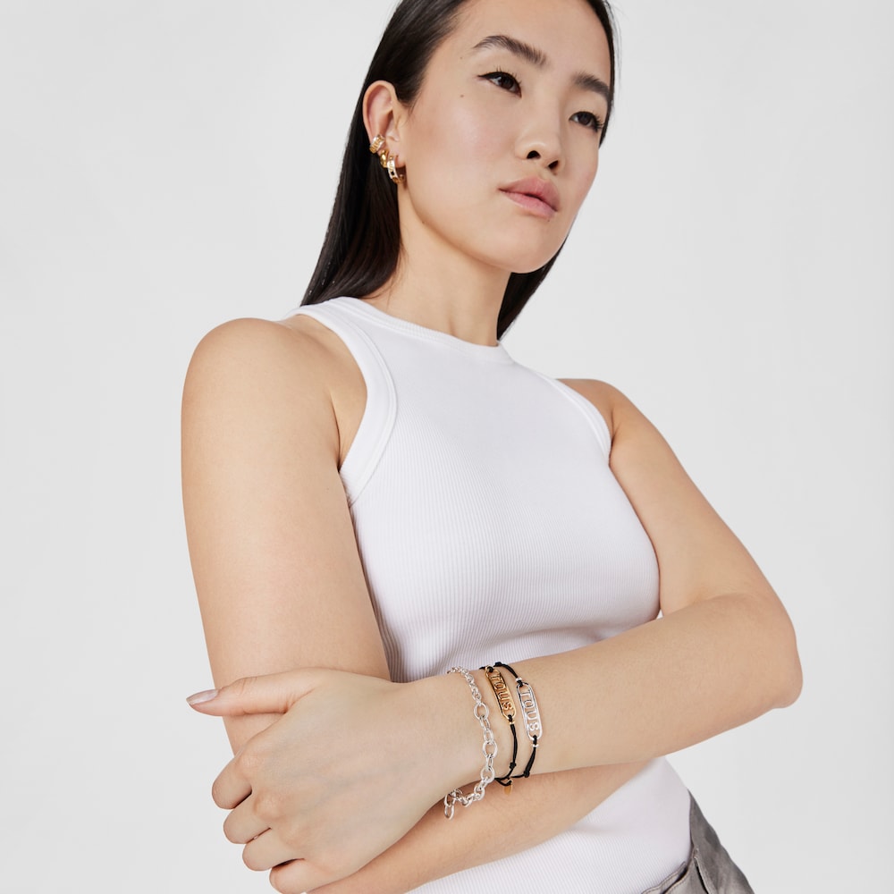 Pulsera de nylon negro con ba&ntilde;o de oro 18 kt sobre plata Logo