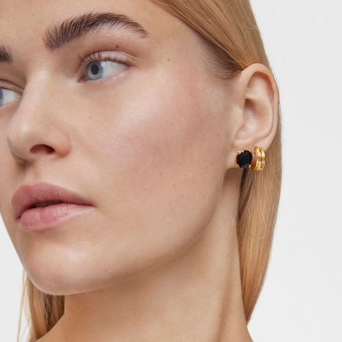 Earrings with 18kt gold plating over silver and onyx Cachito Mío