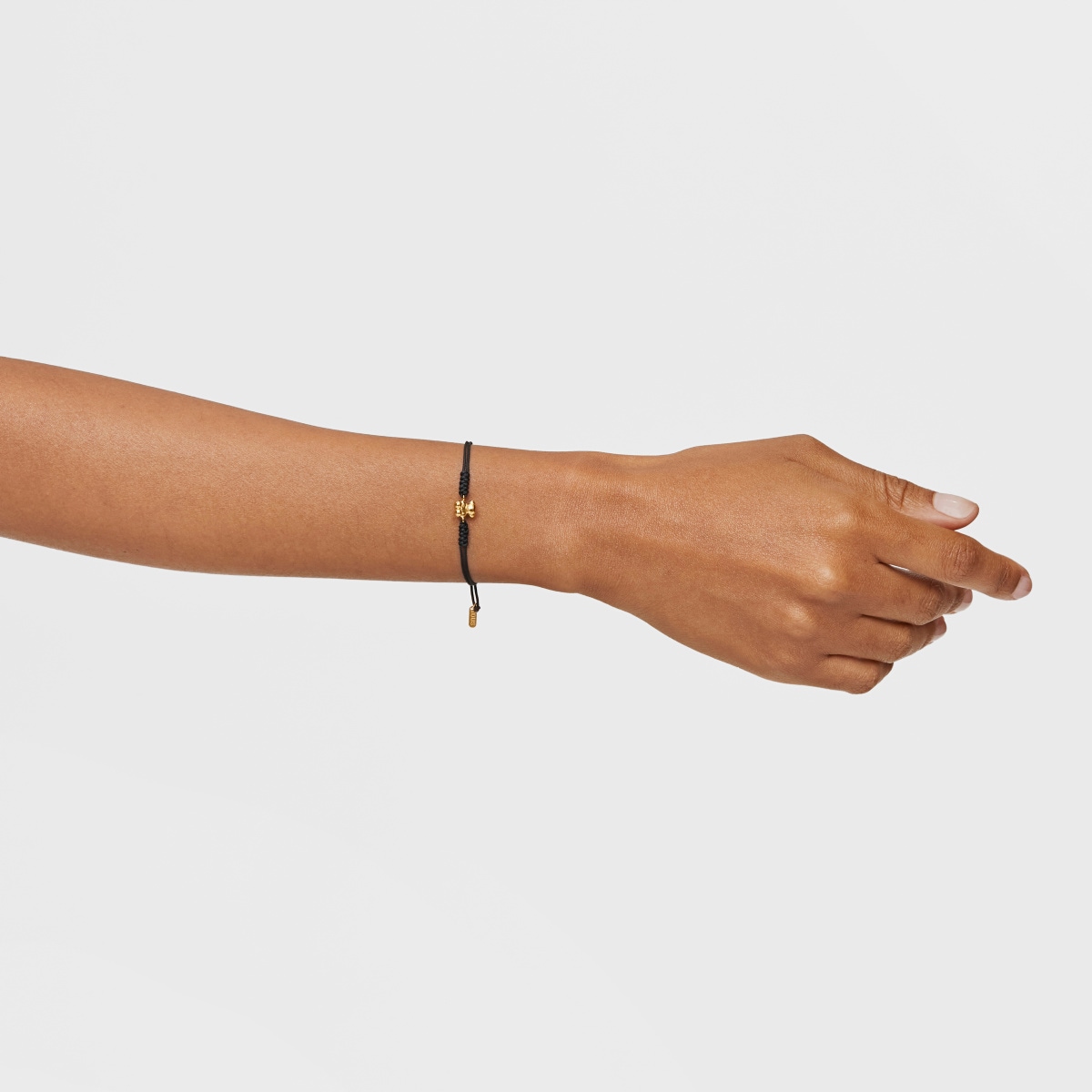 Pulsera de nylon y oso de oro en color negro Bold Bear image number 5