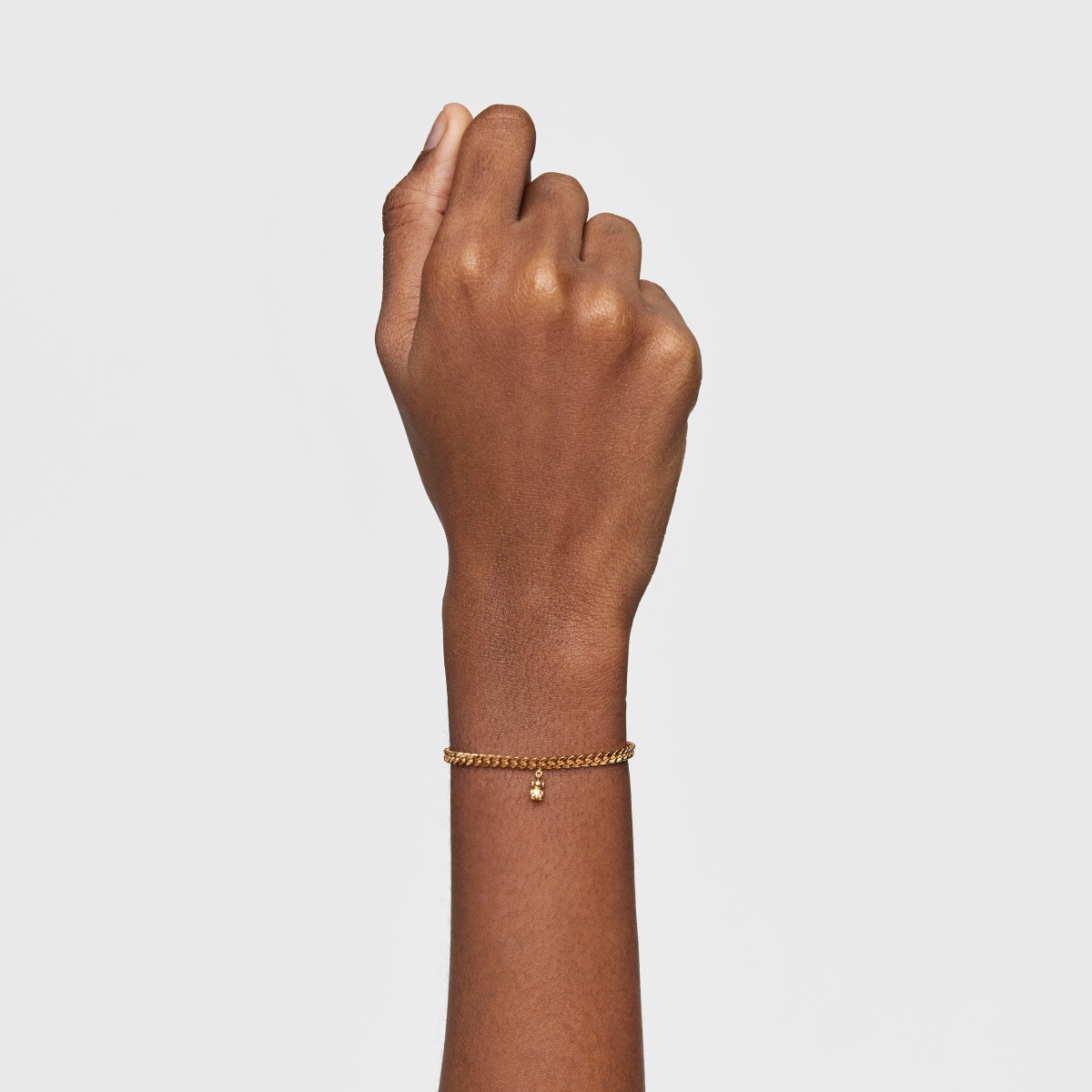 Curb chain Bracelet with 18kt gold plating over silver Bold Bear