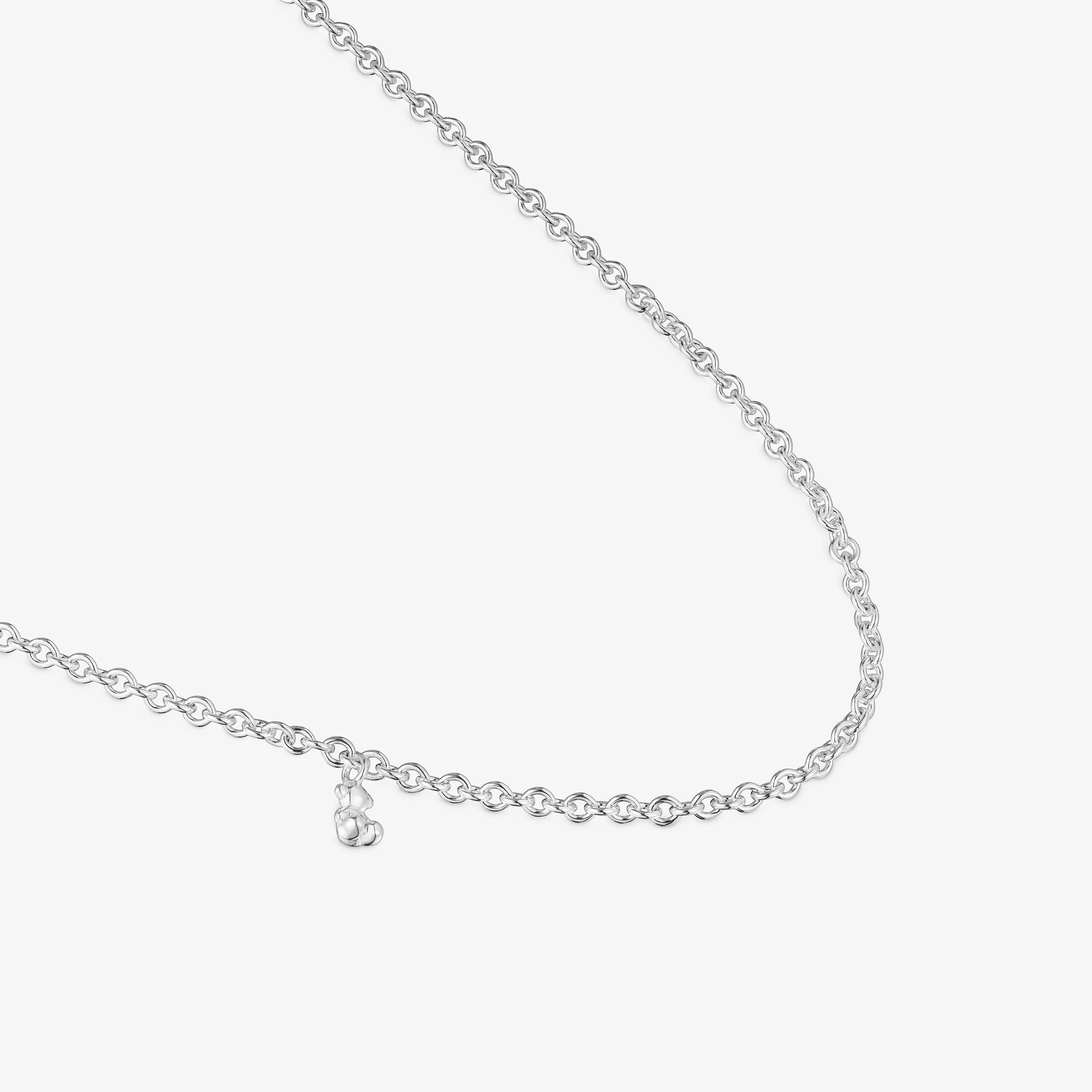 Short silver Necklace with thick round rings Bold Bear