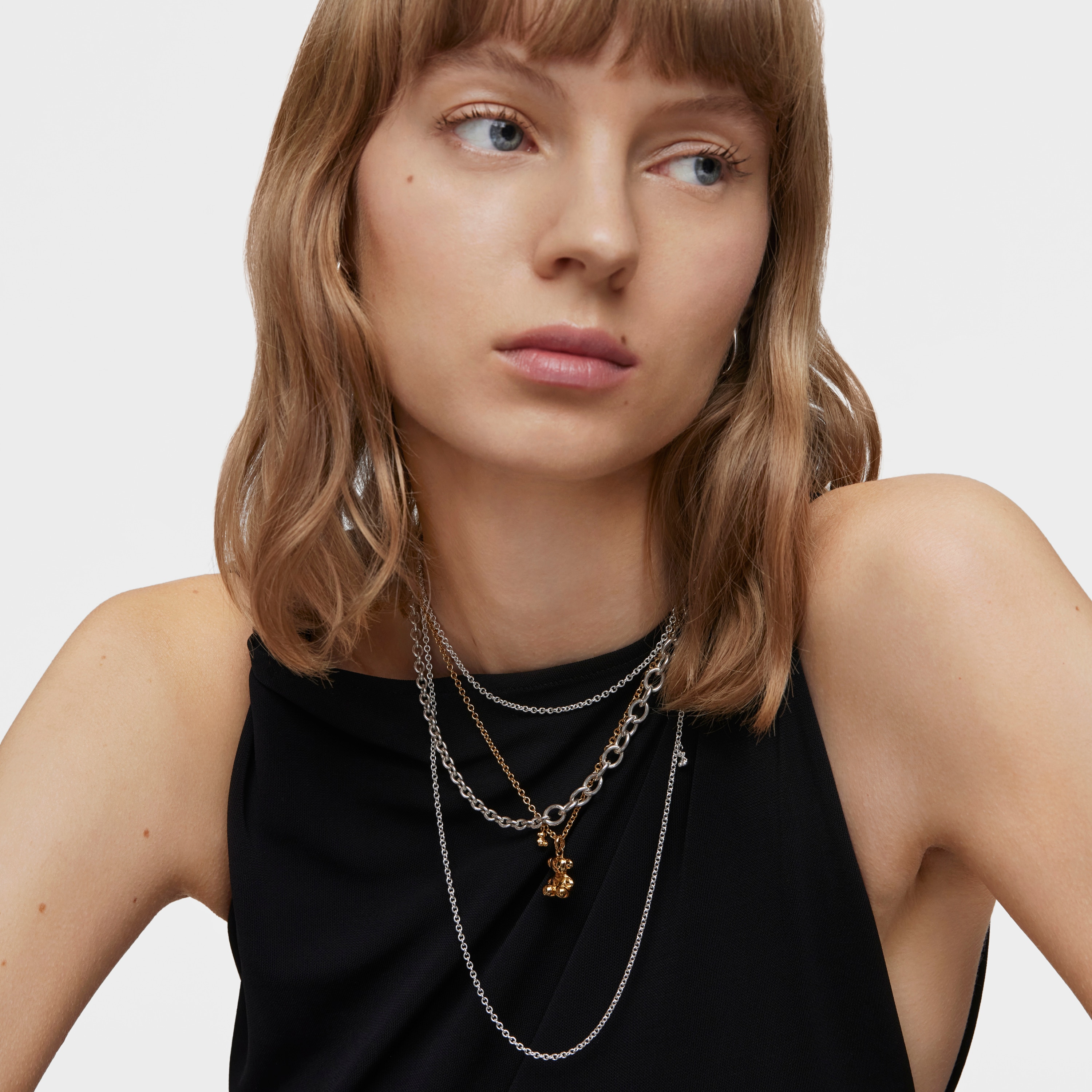 Long silver Necklace with round rings Bold Bear