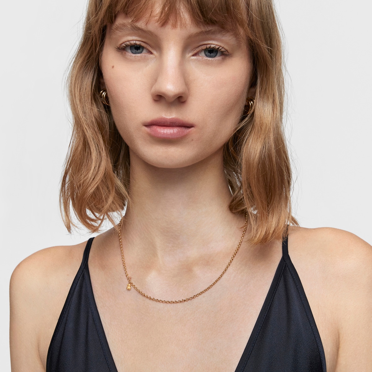 Short Necklace with 18kt gold plating over silver and round rings Bold Bear