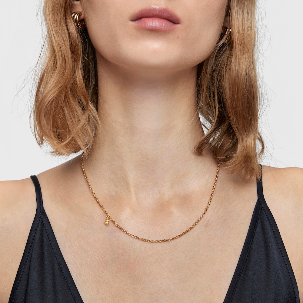 Kr&aacute;tky N&aacute;hrdeln&iacute;k s&nbsp;18&nbsp;kt pozl&aacute;ten&iacute;m na striebre a&nbsp;kr&uacute;žkami Bold Bear