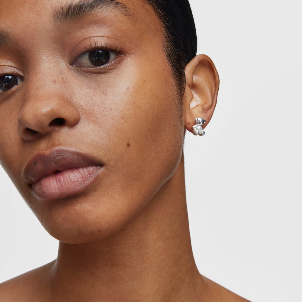 Pendientes oso peque&ntilde;os de plata y perla cultivada Bold Bear