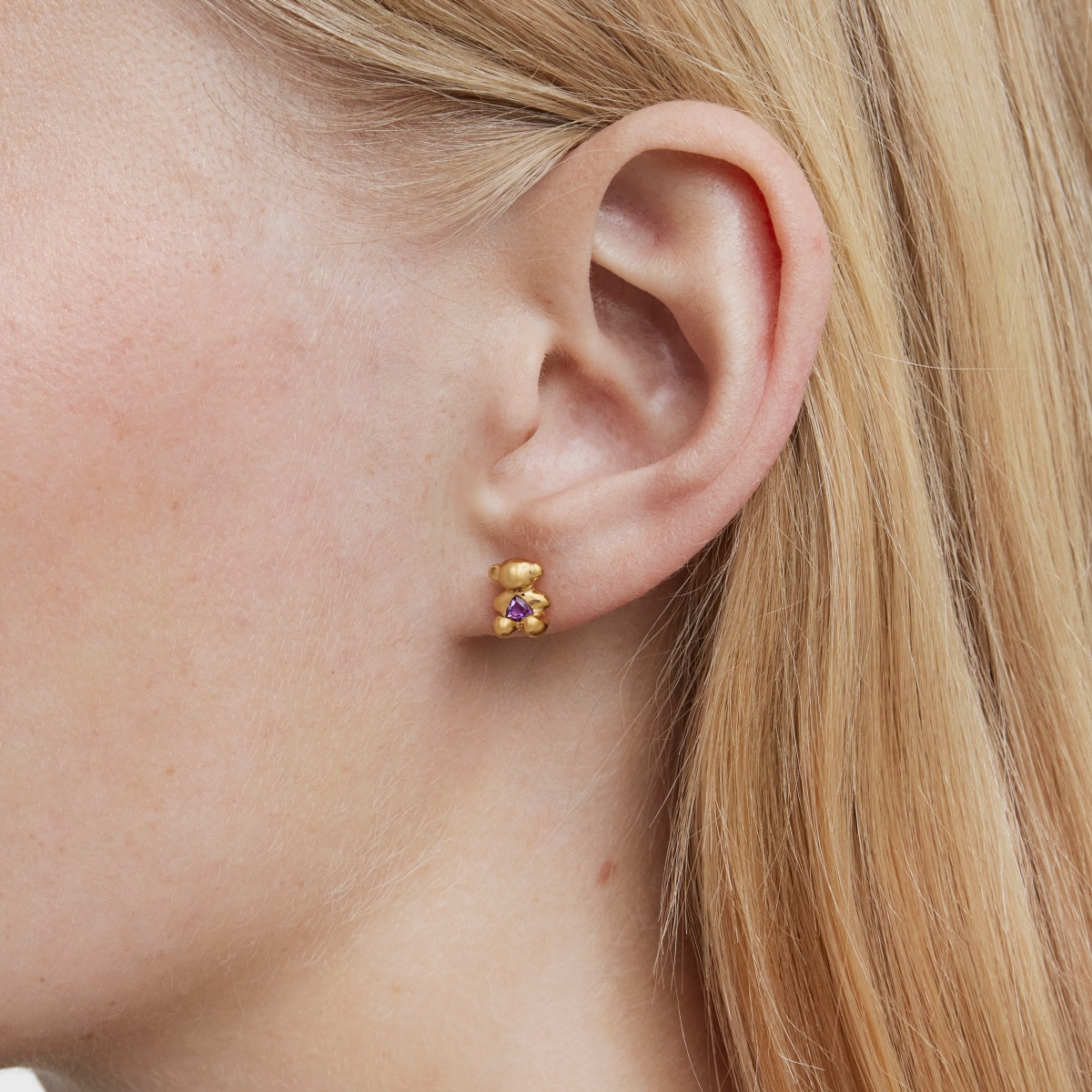Pendientes oso pequeños con baño de oro 18 kt sobre plata y amatista Bold Bear