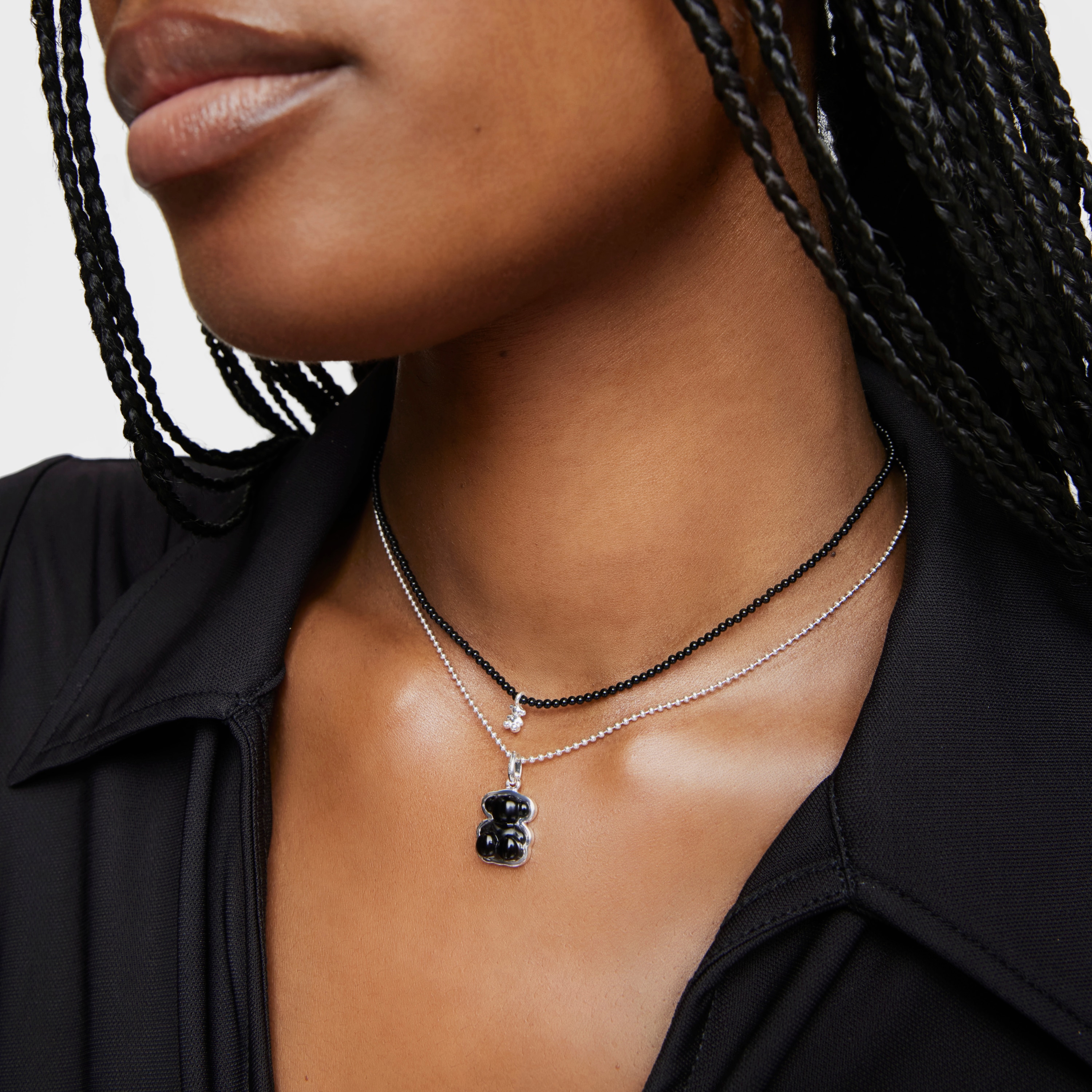 Silver Bold Bear pendant with onyx