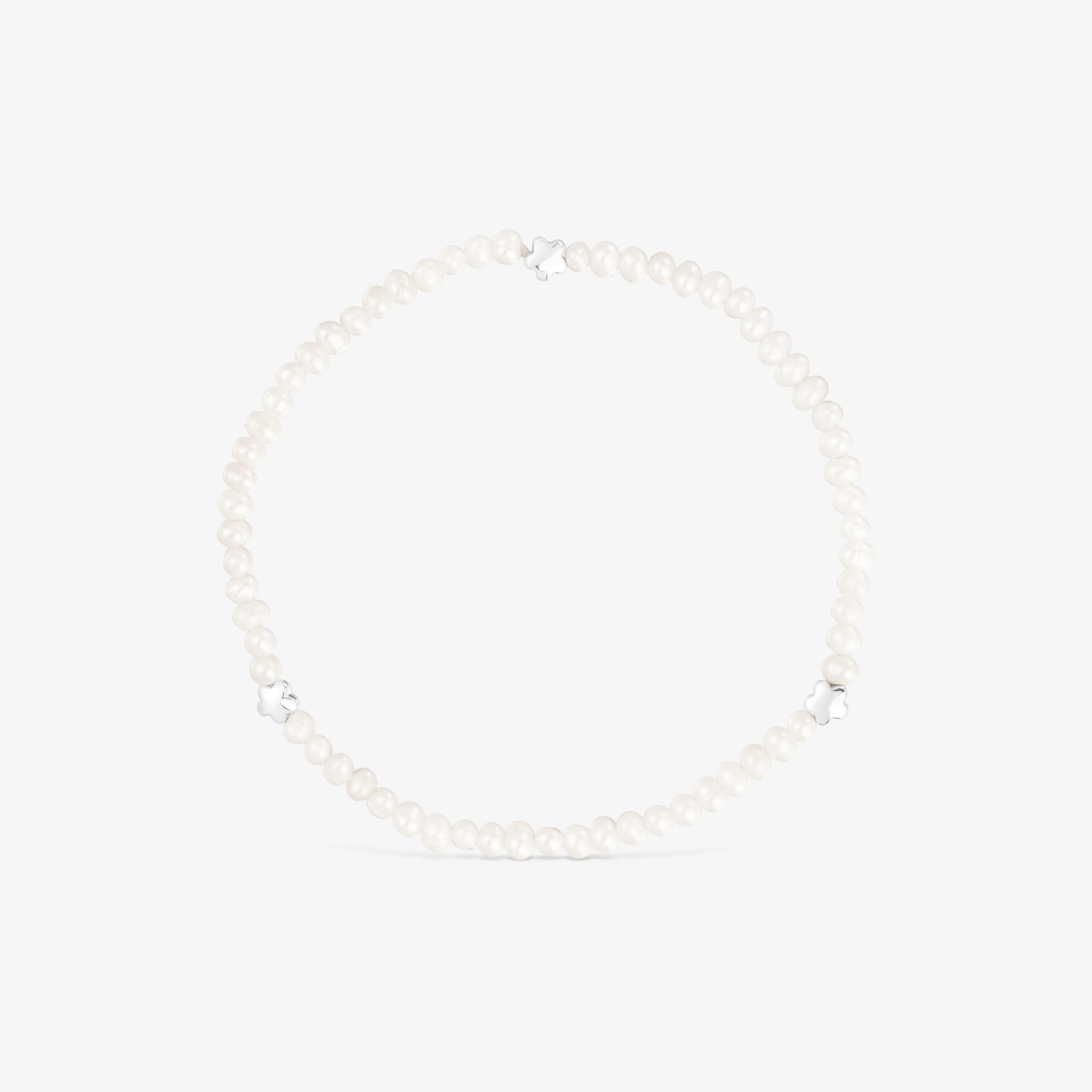 Elastic Bold Motif Bracelet with cultured pearls and flower motifs in silver