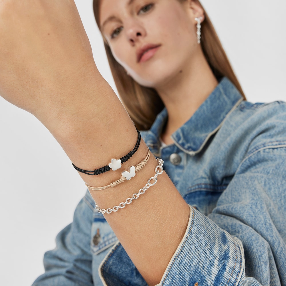 Pulsera de nylon con motivo mariposa de plata Bold Motif