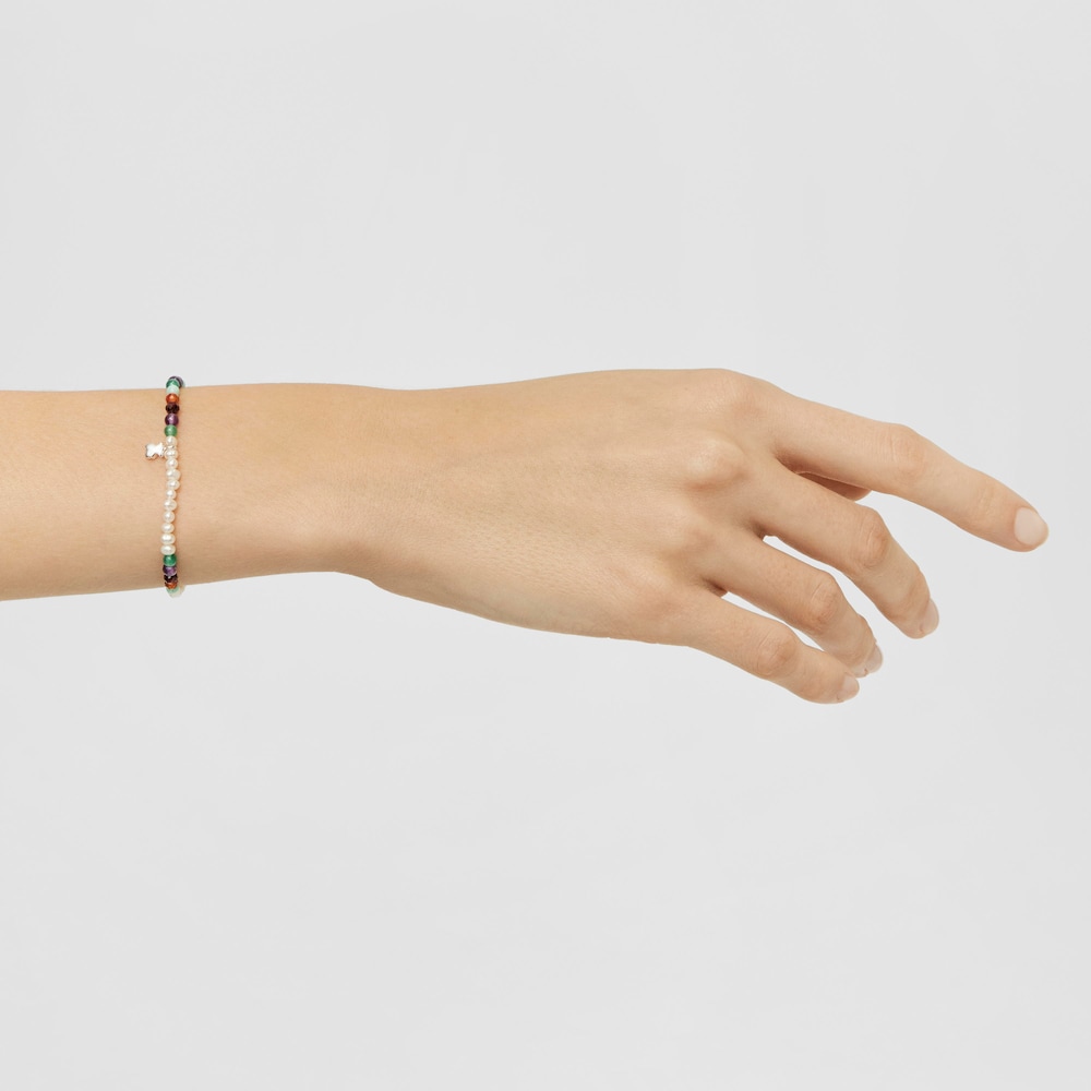 Elastic Bold Motif Bracelet with gemstones, cultured pearls and a silver bear motif