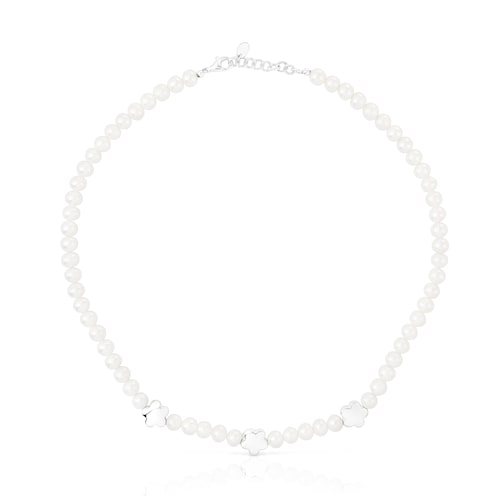 Bold Motif Necklace with cultured pearls and flower motifs in silver