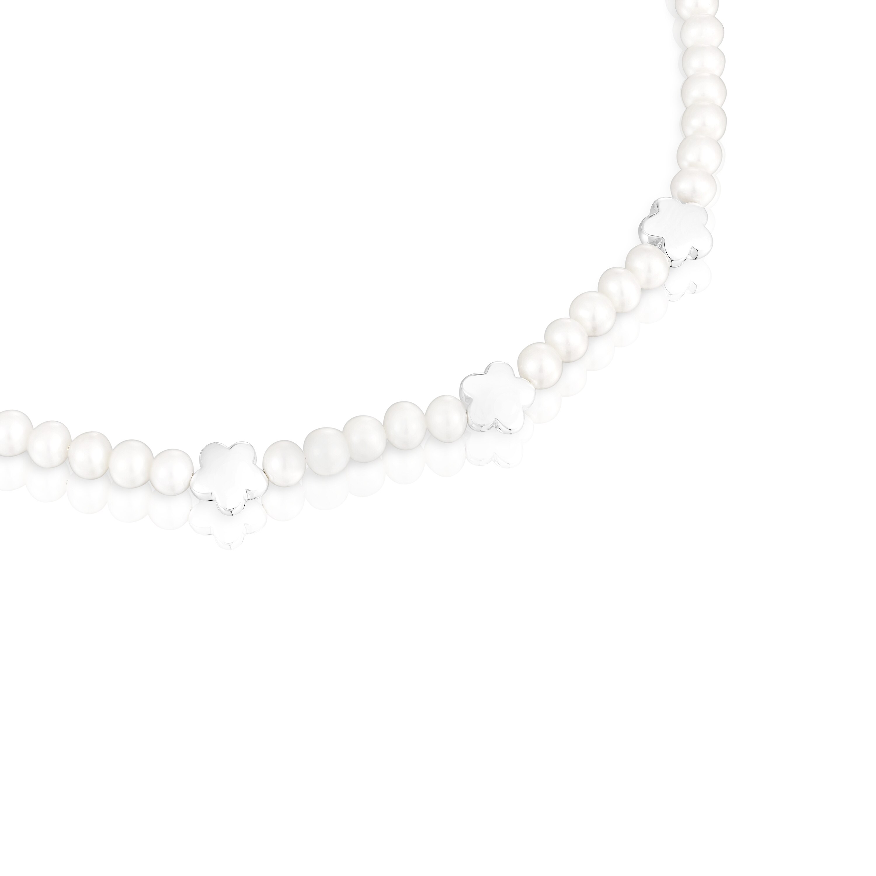 Bold Motif Necklace with cultured pearls and flower motifs