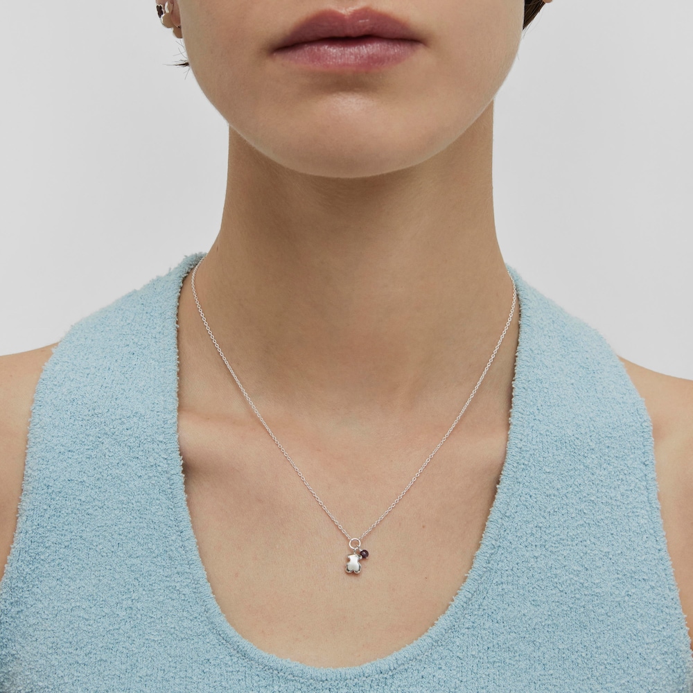 Silver Bold Motif Necklace with an amethyst bear