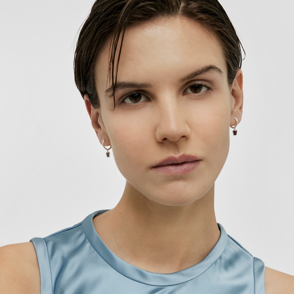 Aretes aro de plata y rodolita mariposa Bold Motif