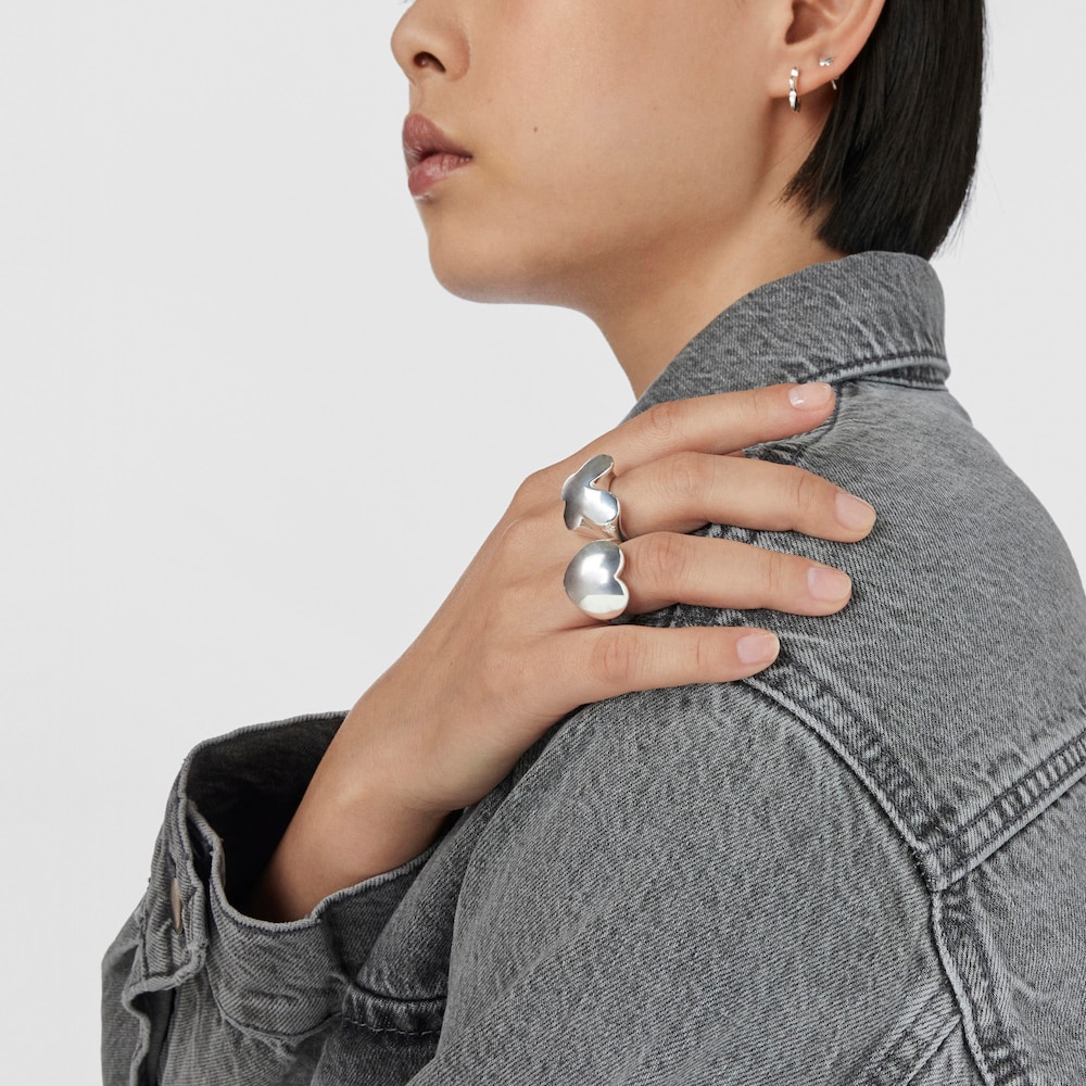 Anello a sigillo Bold Motif in argento motivo cuore