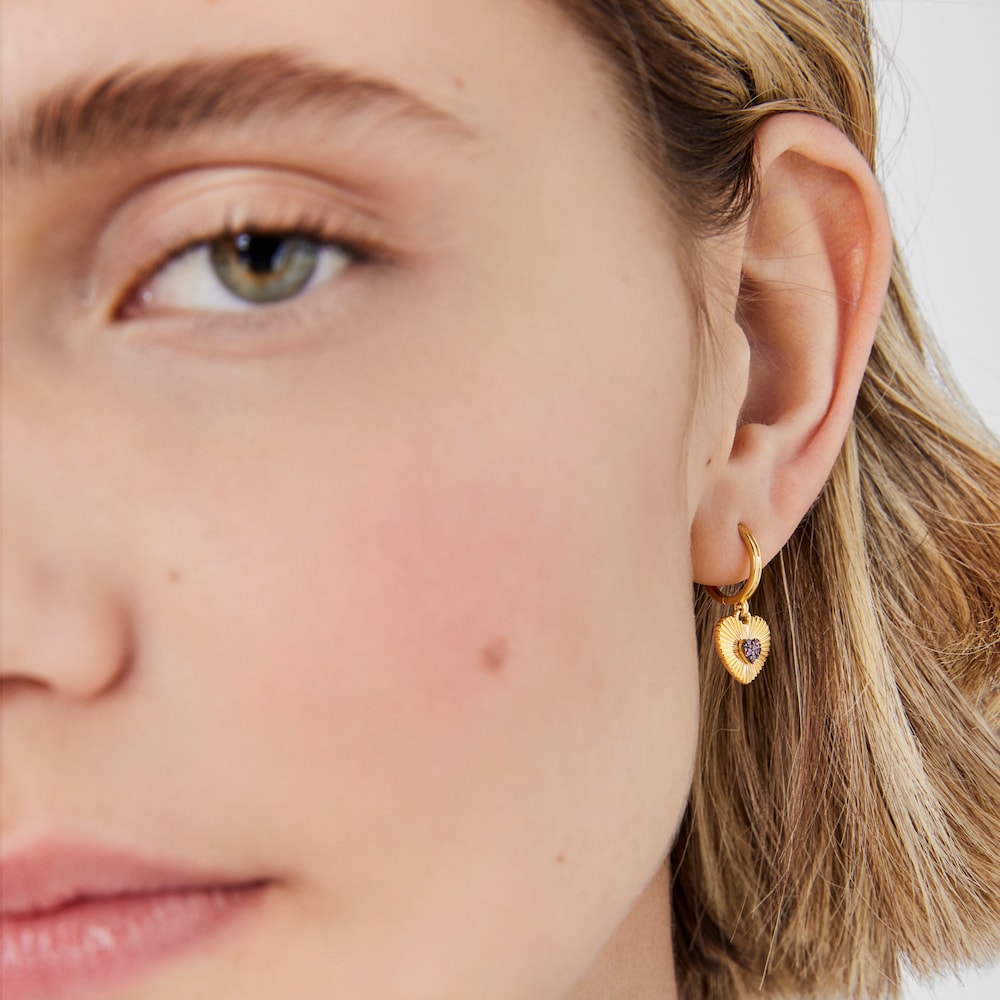 Brincos argola em prata vermeil cora&ccedil;&atilde;o com rodolitas Iris Motif