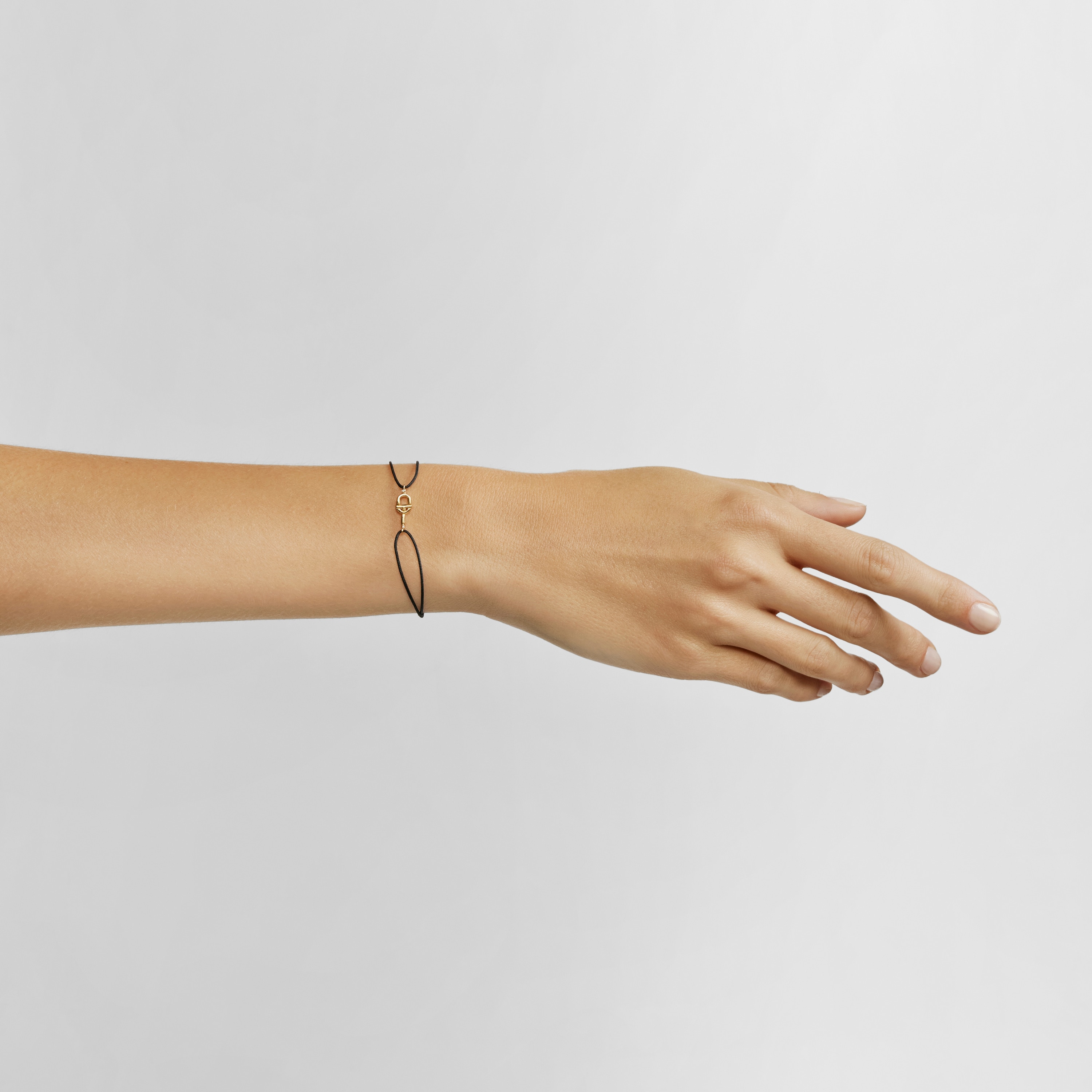 18K solid gold TOUS MANIFEST Bracelet with diamonds and black nylon